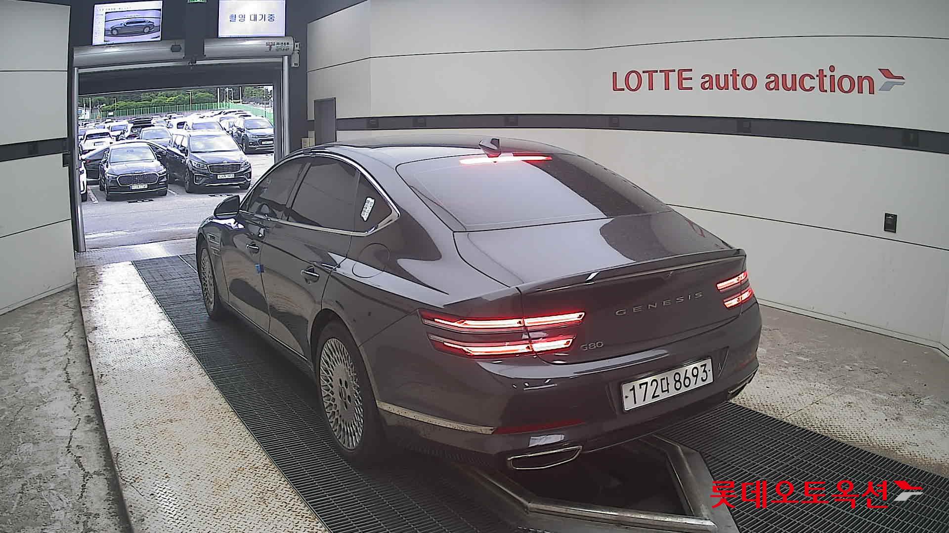 2022 - genesis g80