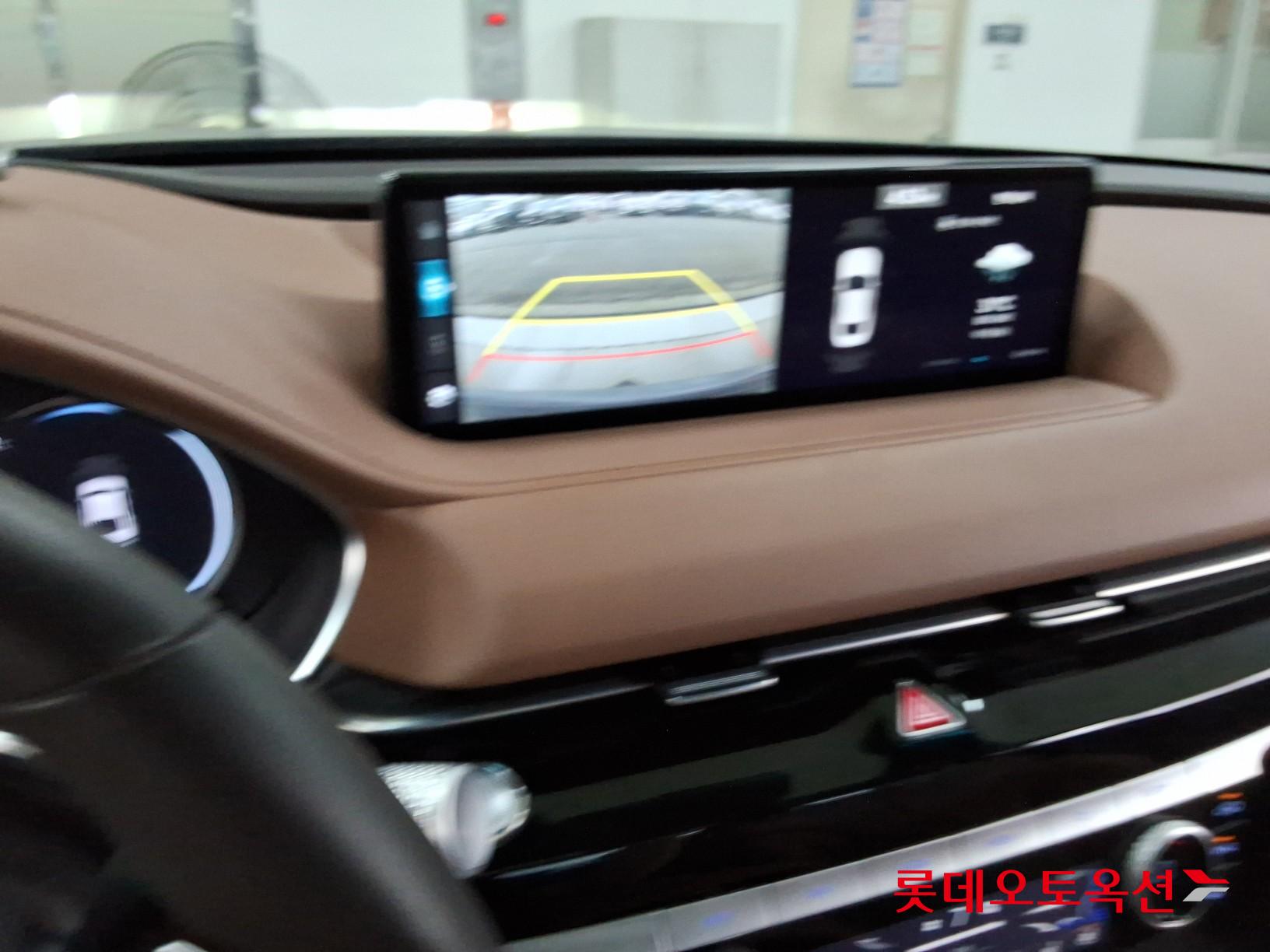 2022 - genesis g80