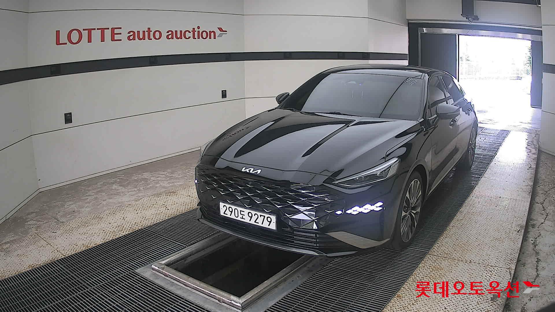 2022 - kia k8