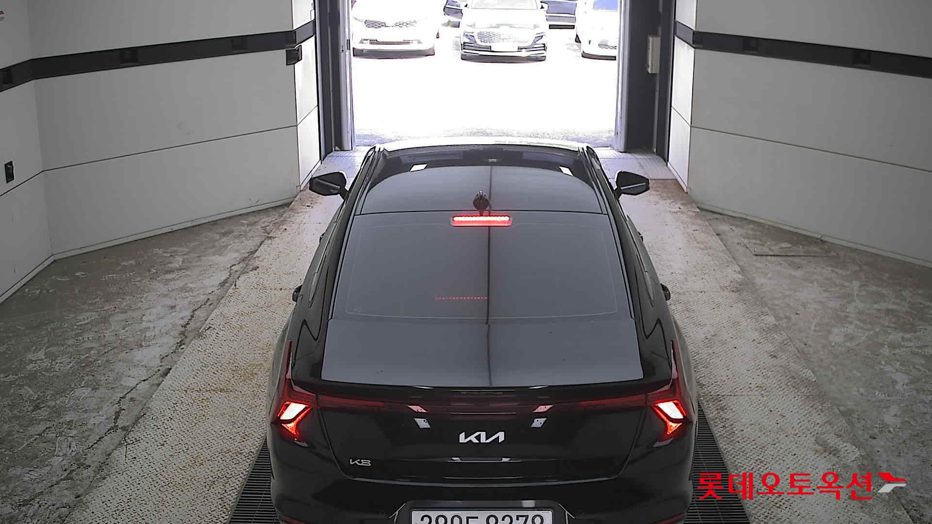 2022 - kia k8
