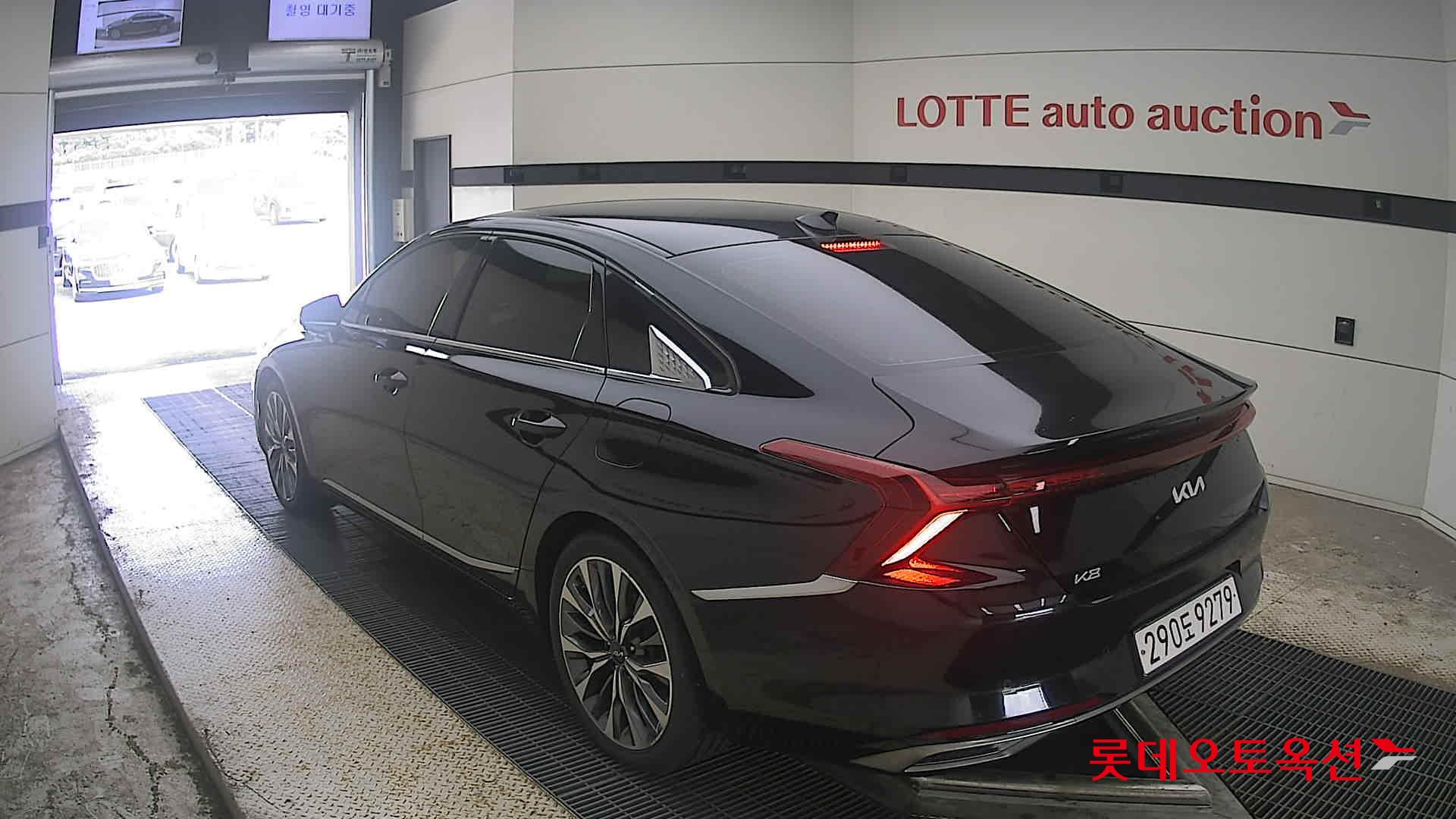 2022 - kia k8