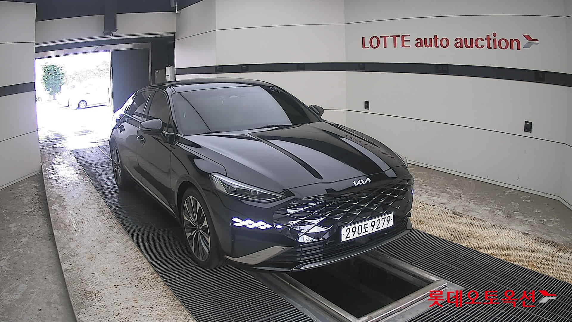 2022 - kia k8