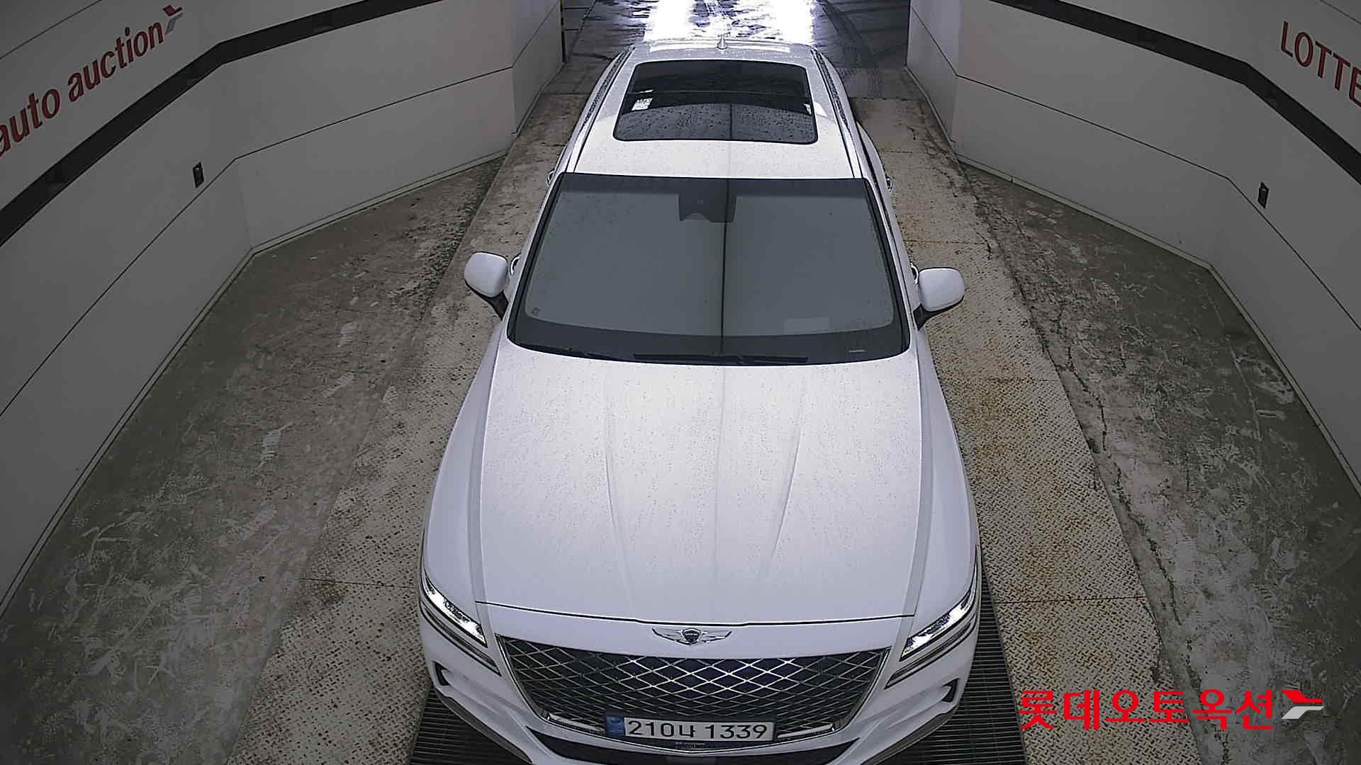 2022 - genesis gv80