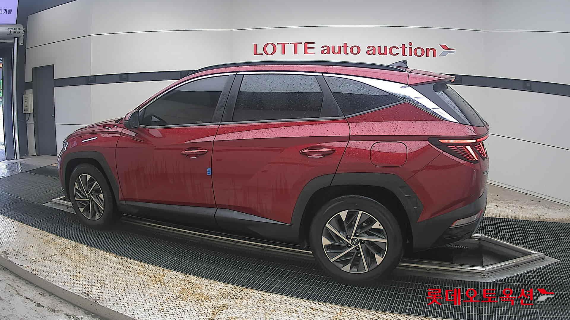 2021 - hyundai tucson