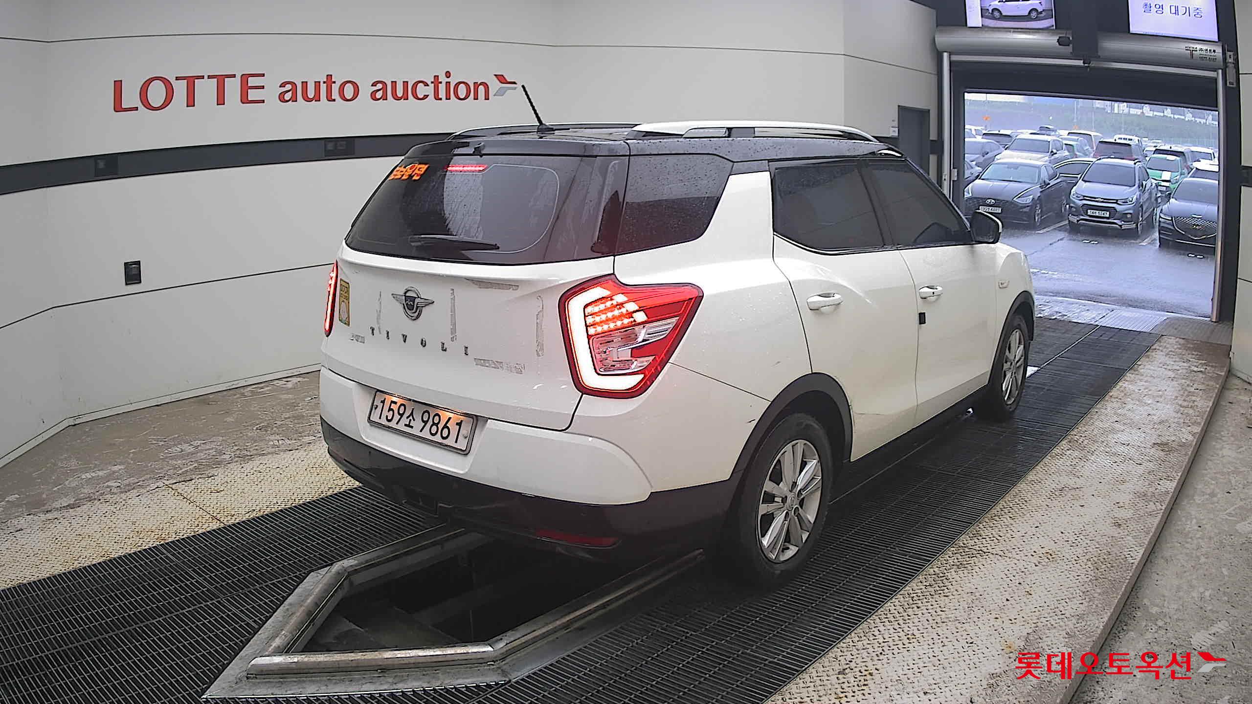 2017 - ssangyong tivoli