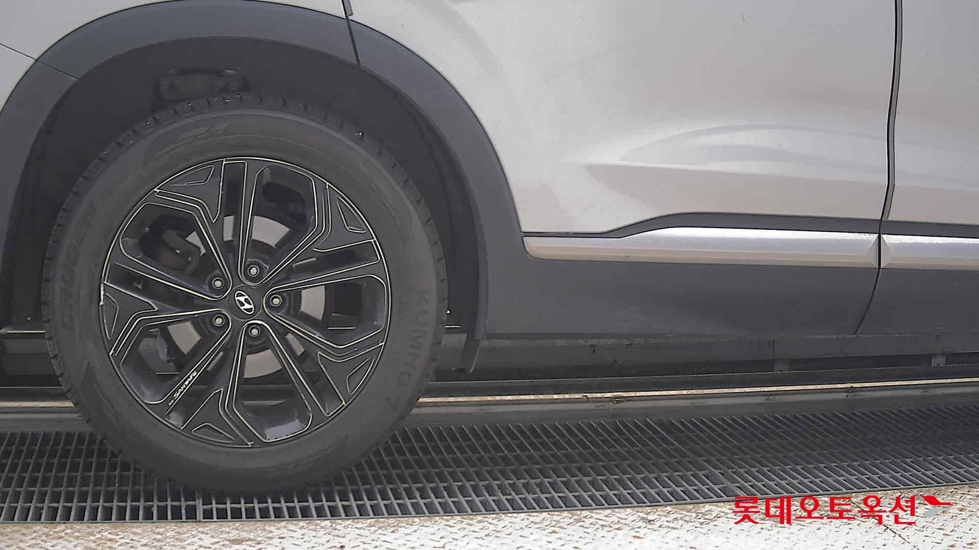 2019 - hyundai santafe