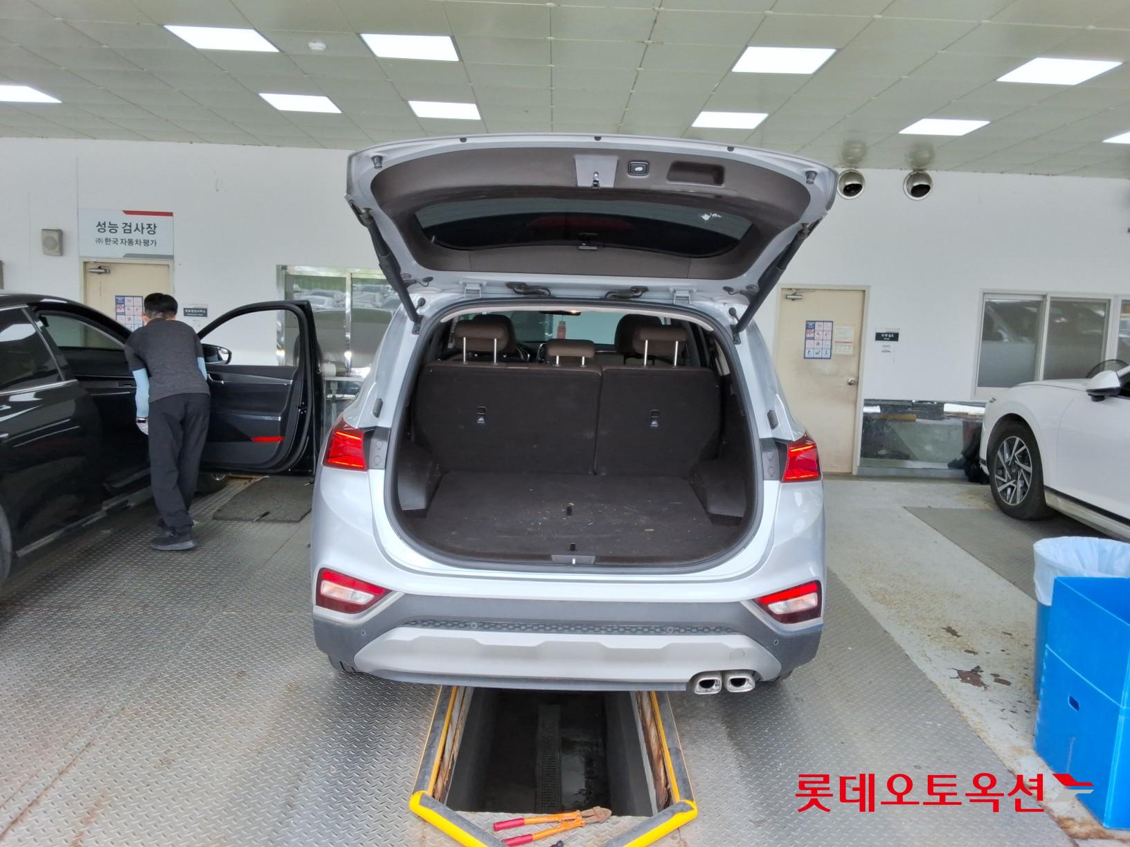 2019 - hyundai santafe