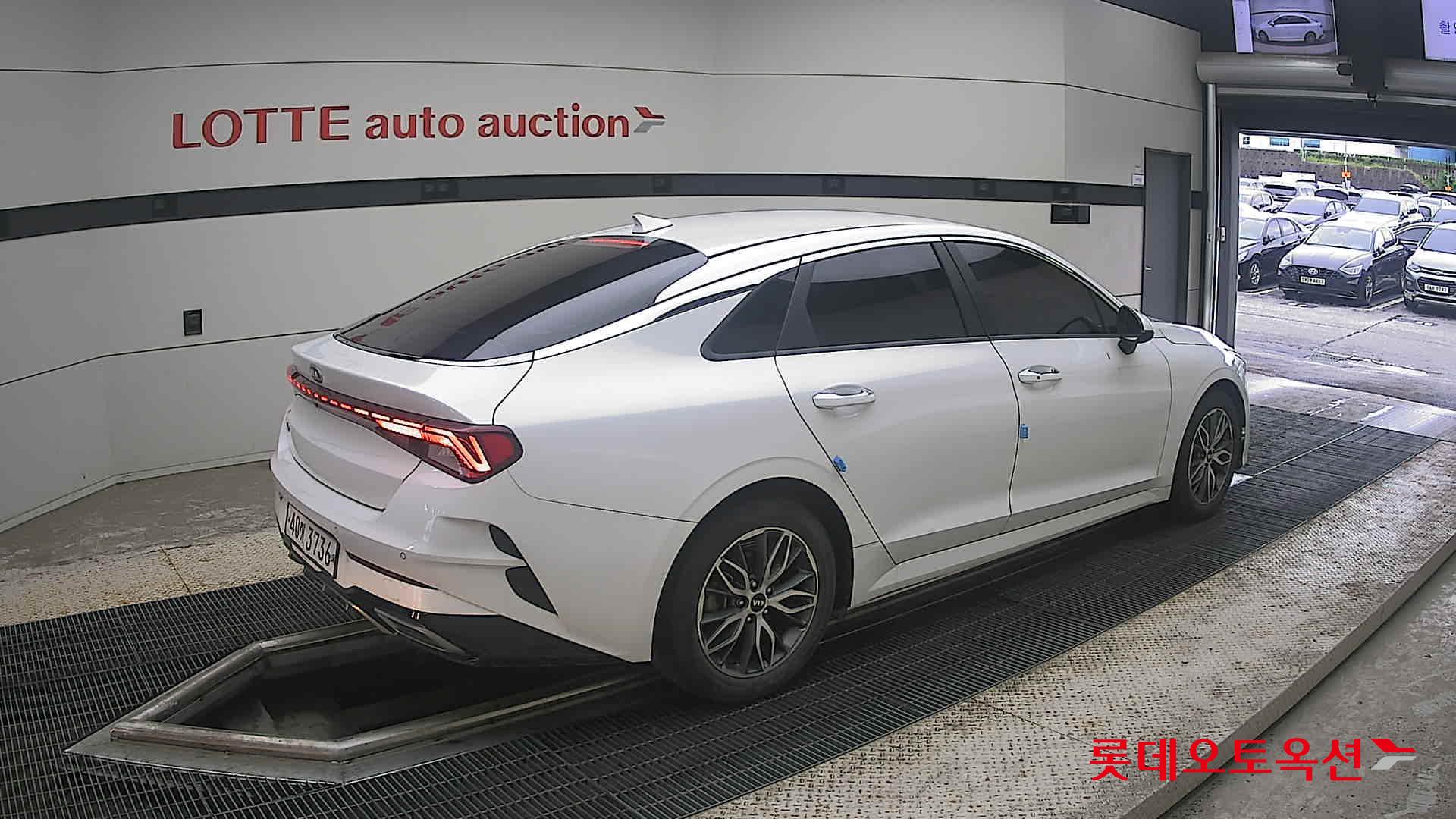2020 - kia k5