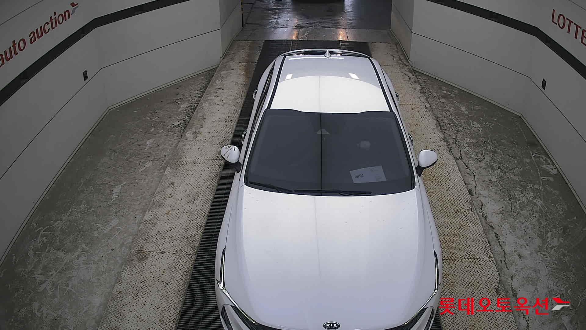 2020 - kia k5