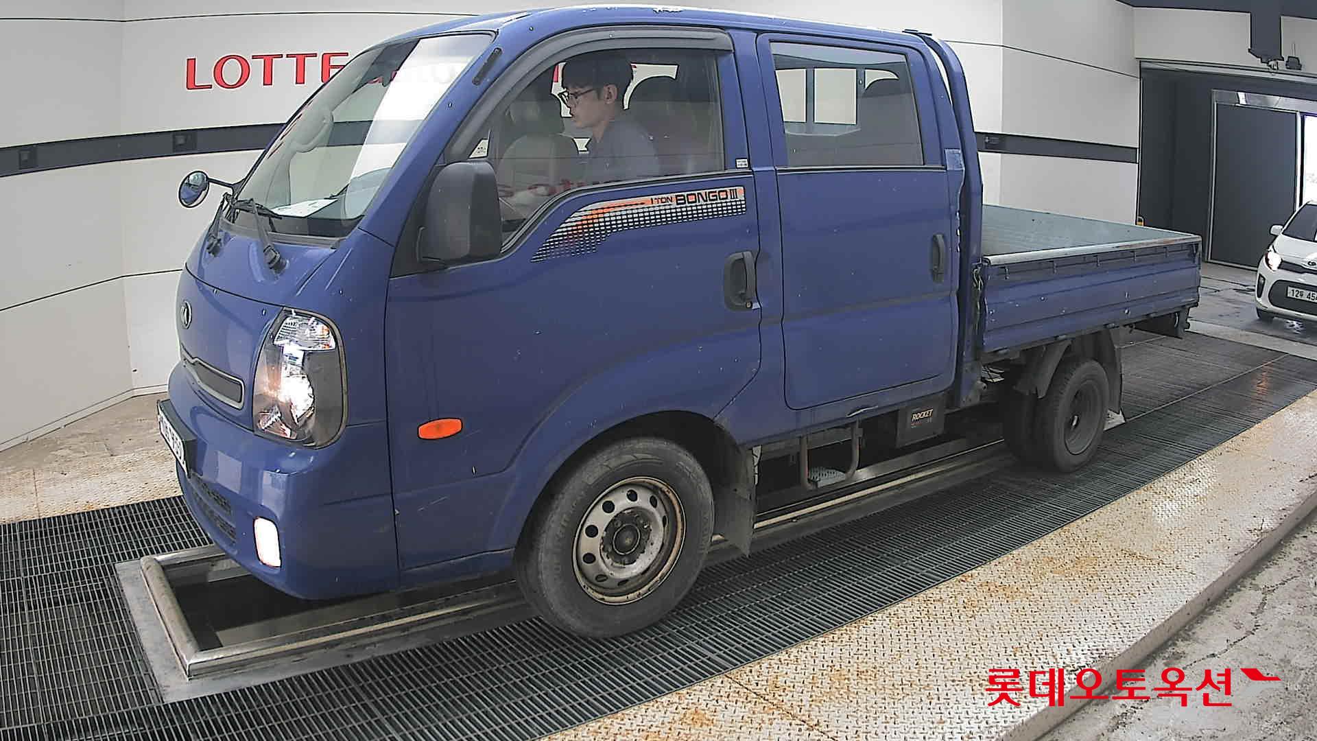 2015 - kia bongo