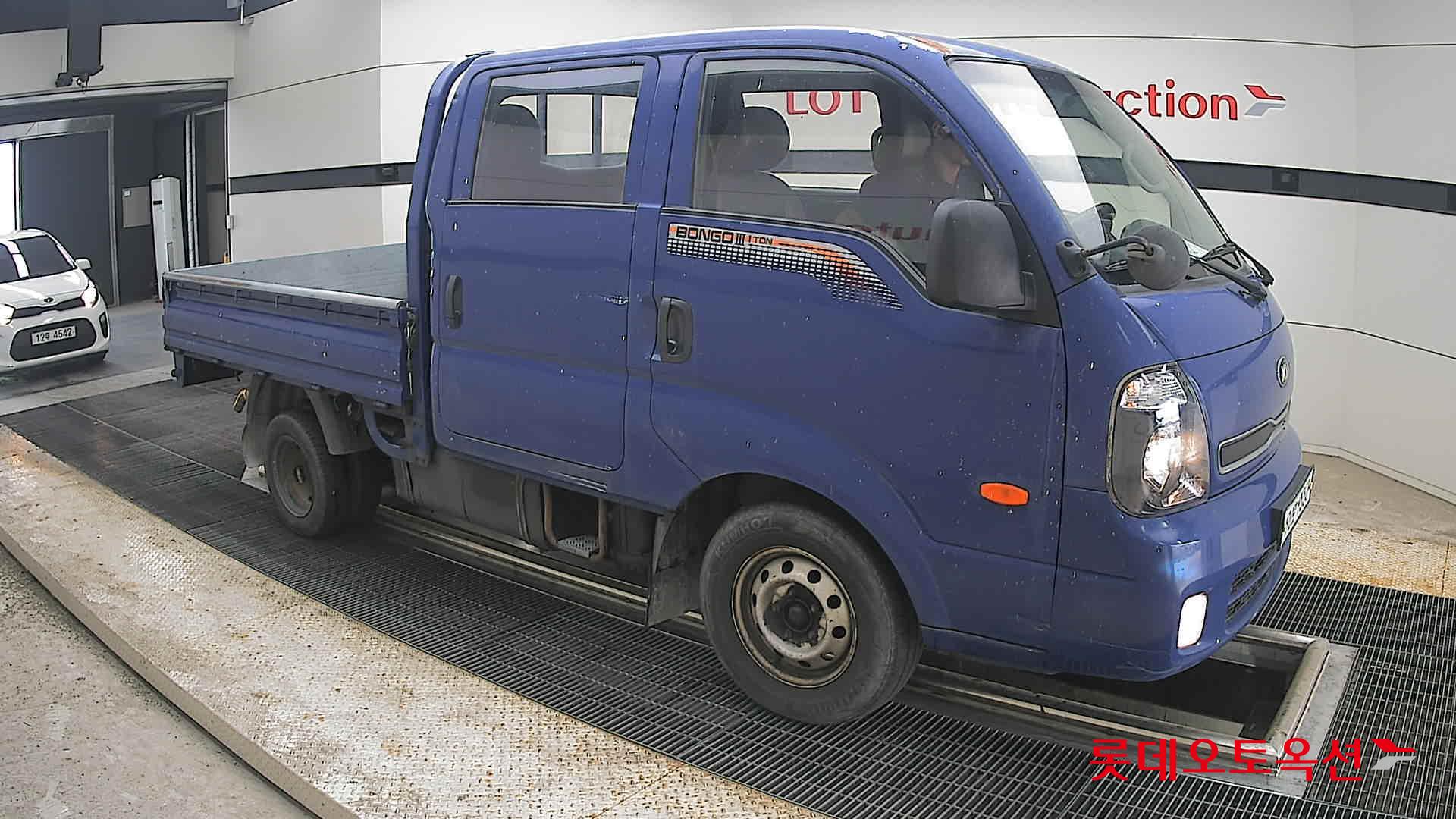 2015 - kia bongo