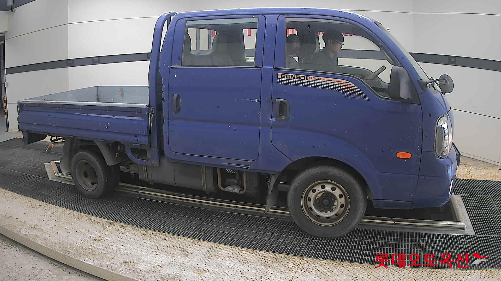 2015 - kia bongo