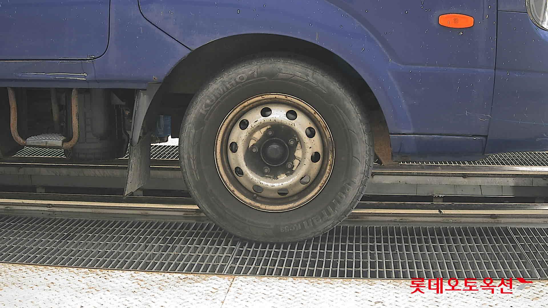 2015 - kia bongo