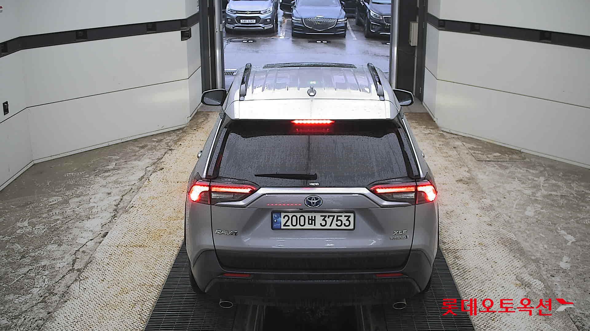 2022 - toyota rav4