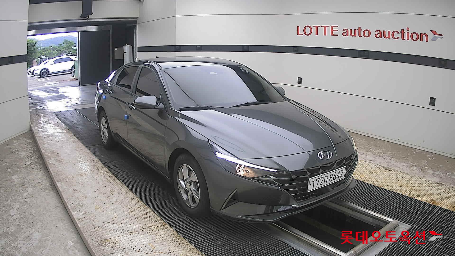 2021 - hyundai avante