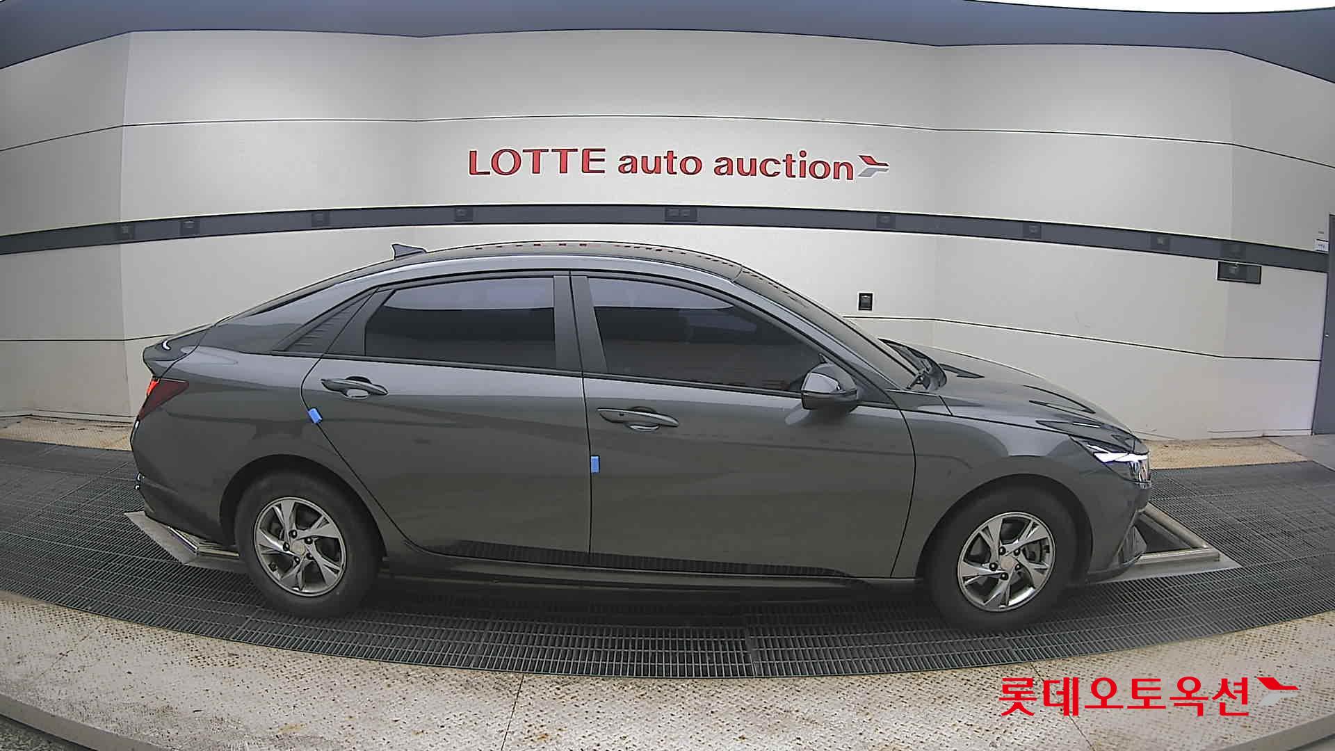 2021 - hyundai avante