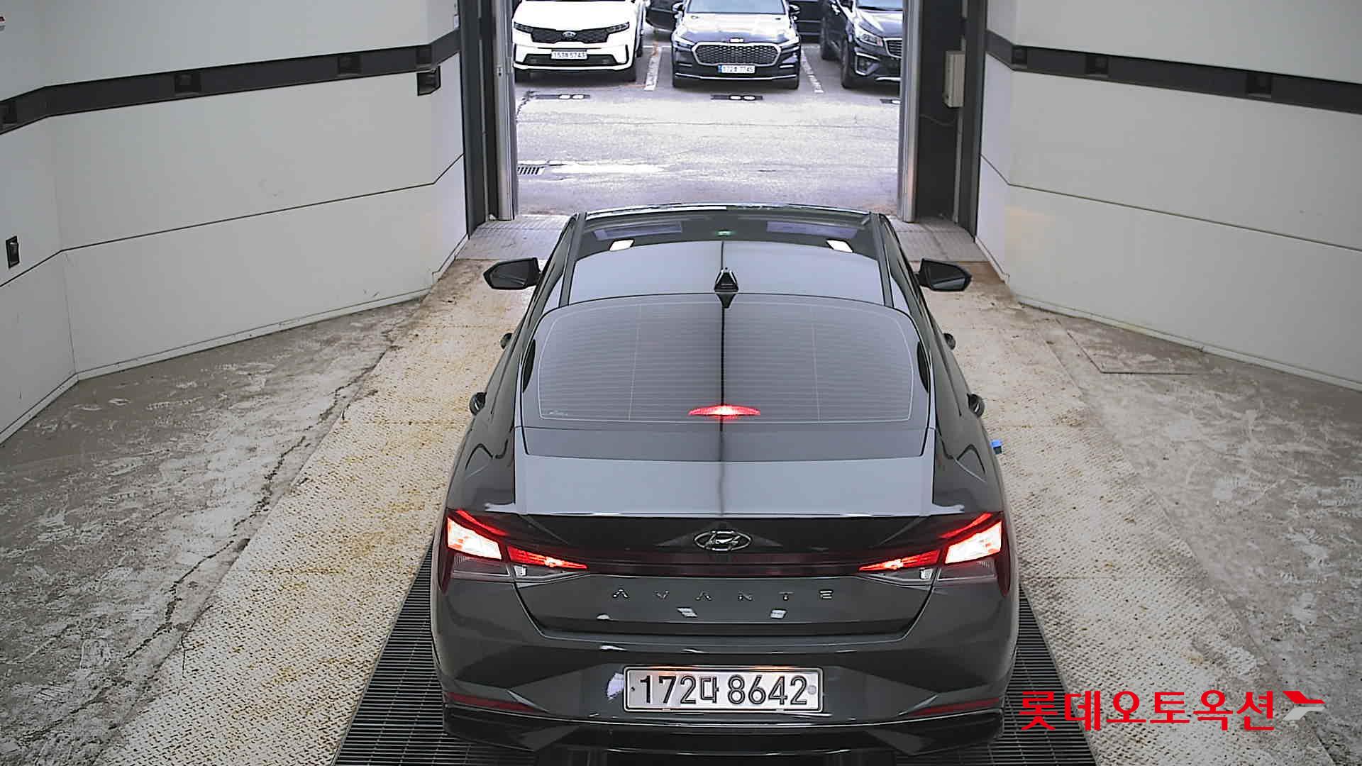 2021 - hyundai avante