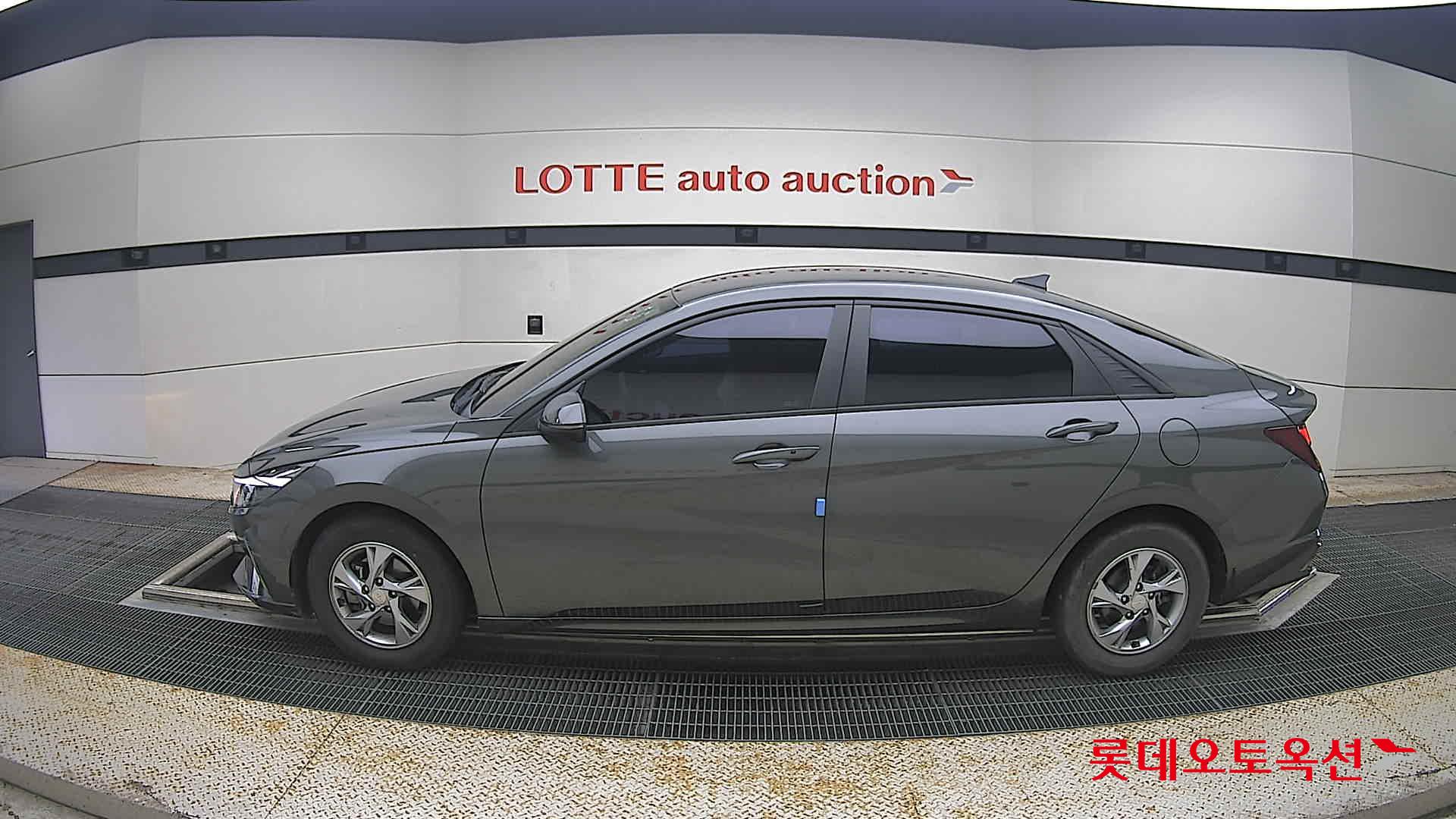 2021 - hyundai avante