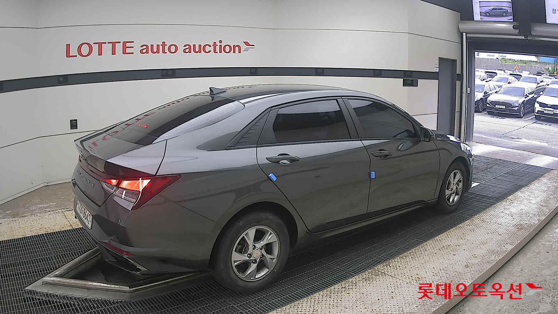 2021 - hyundai avante