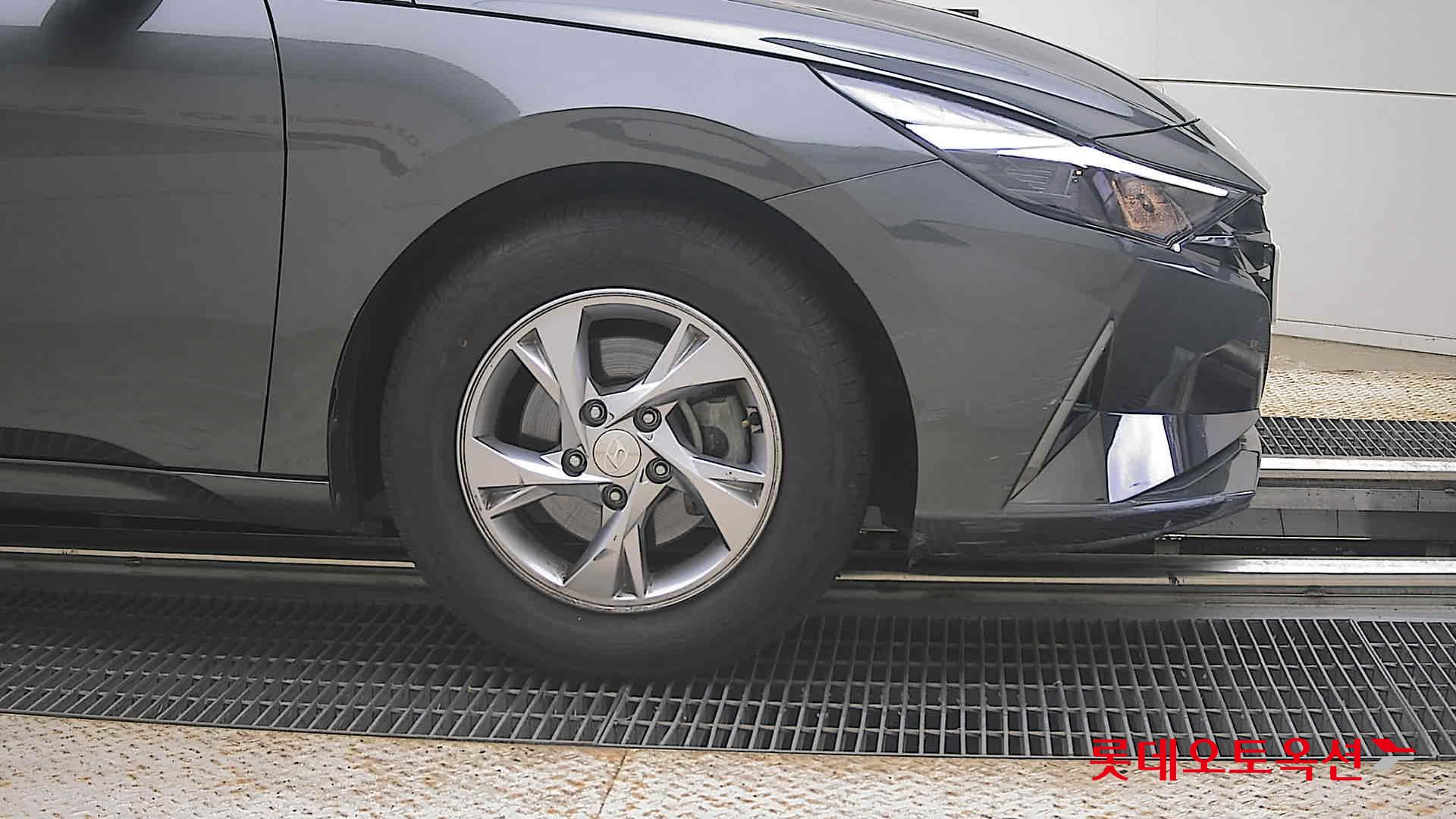 2021 - hyundai avante