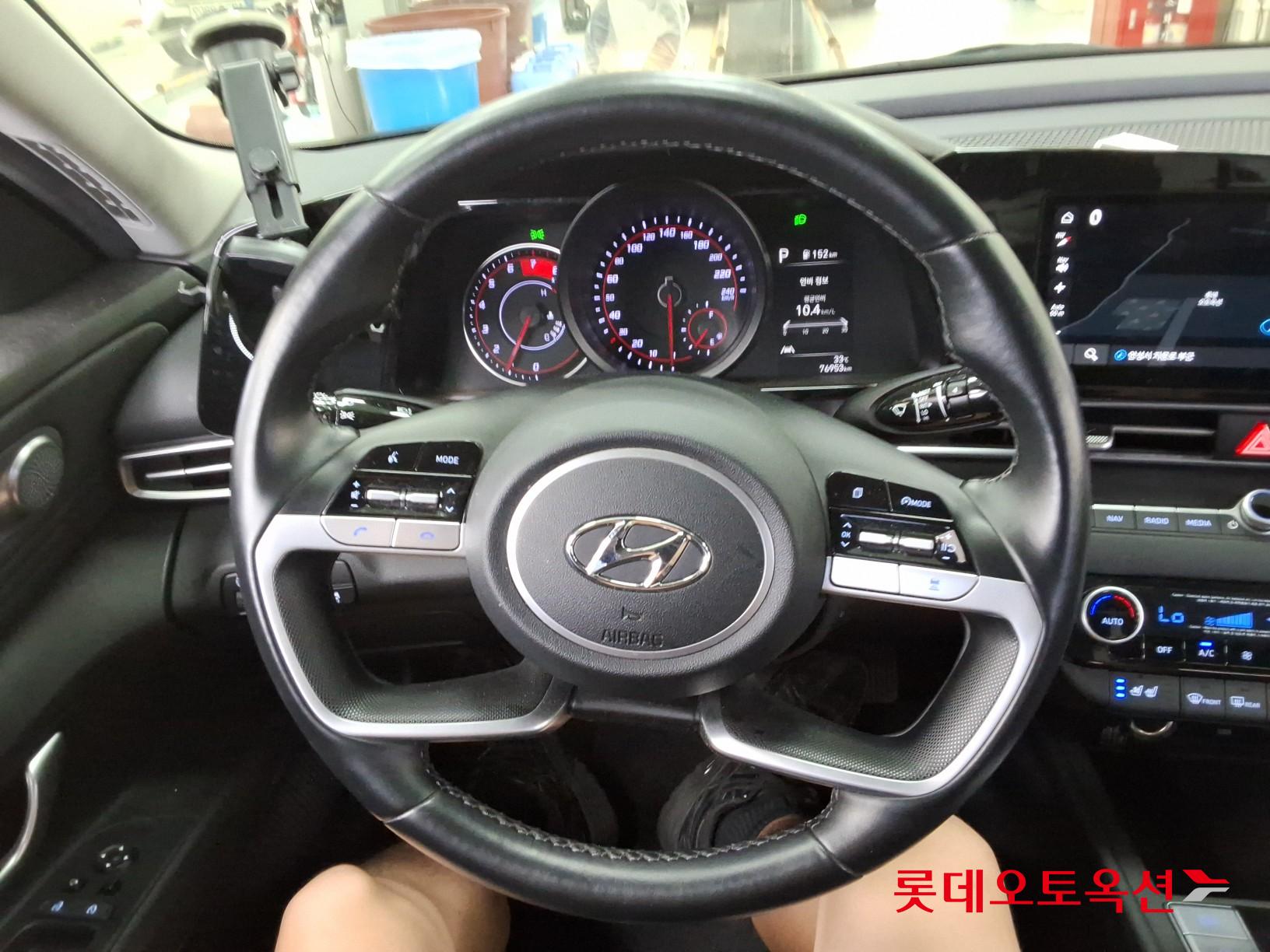 2021 - hyundai avante
