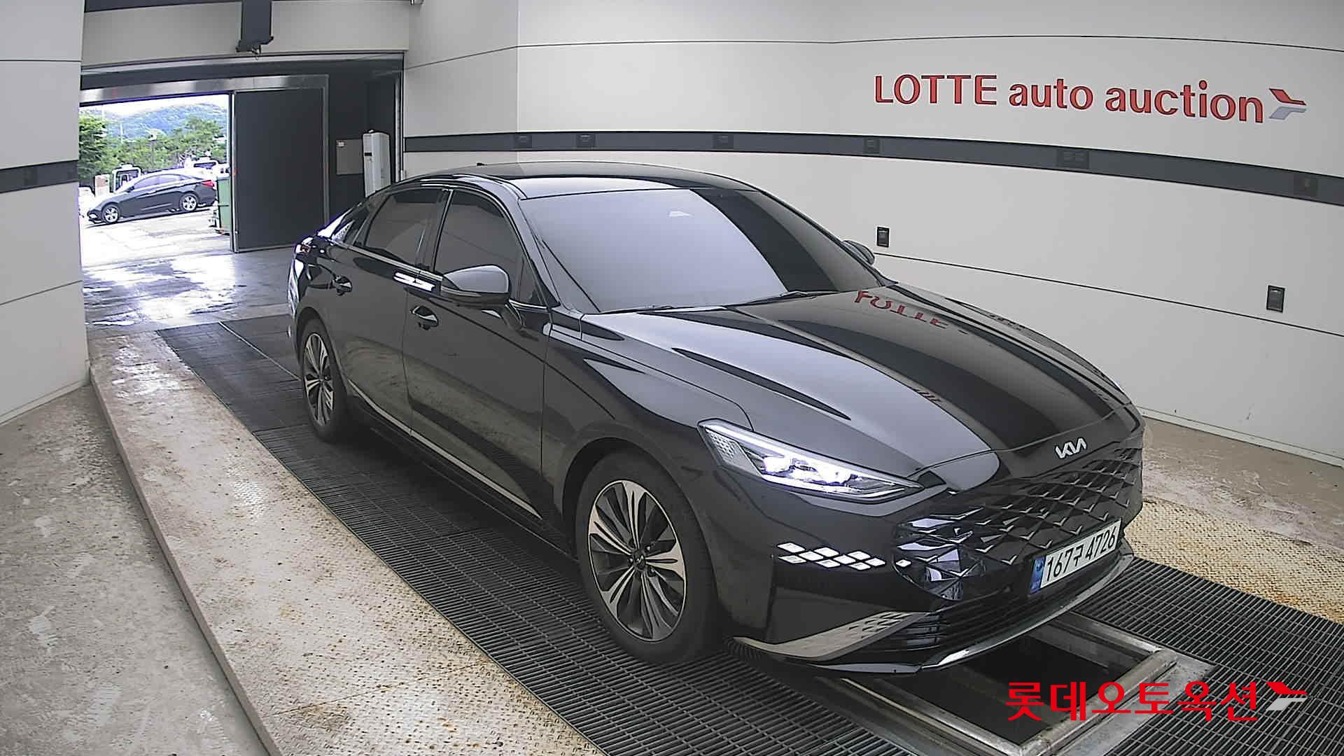 2022 - kia k8