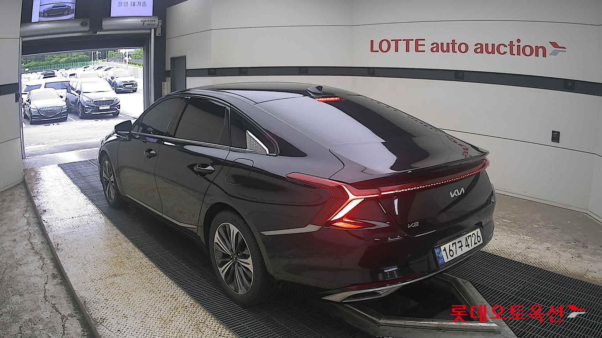 2022 - kia k8