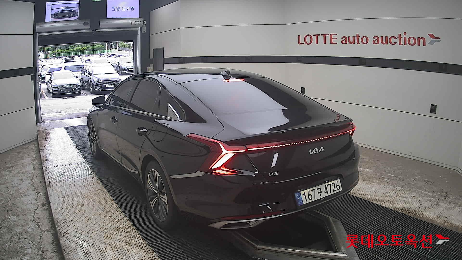 2022 - kia k8