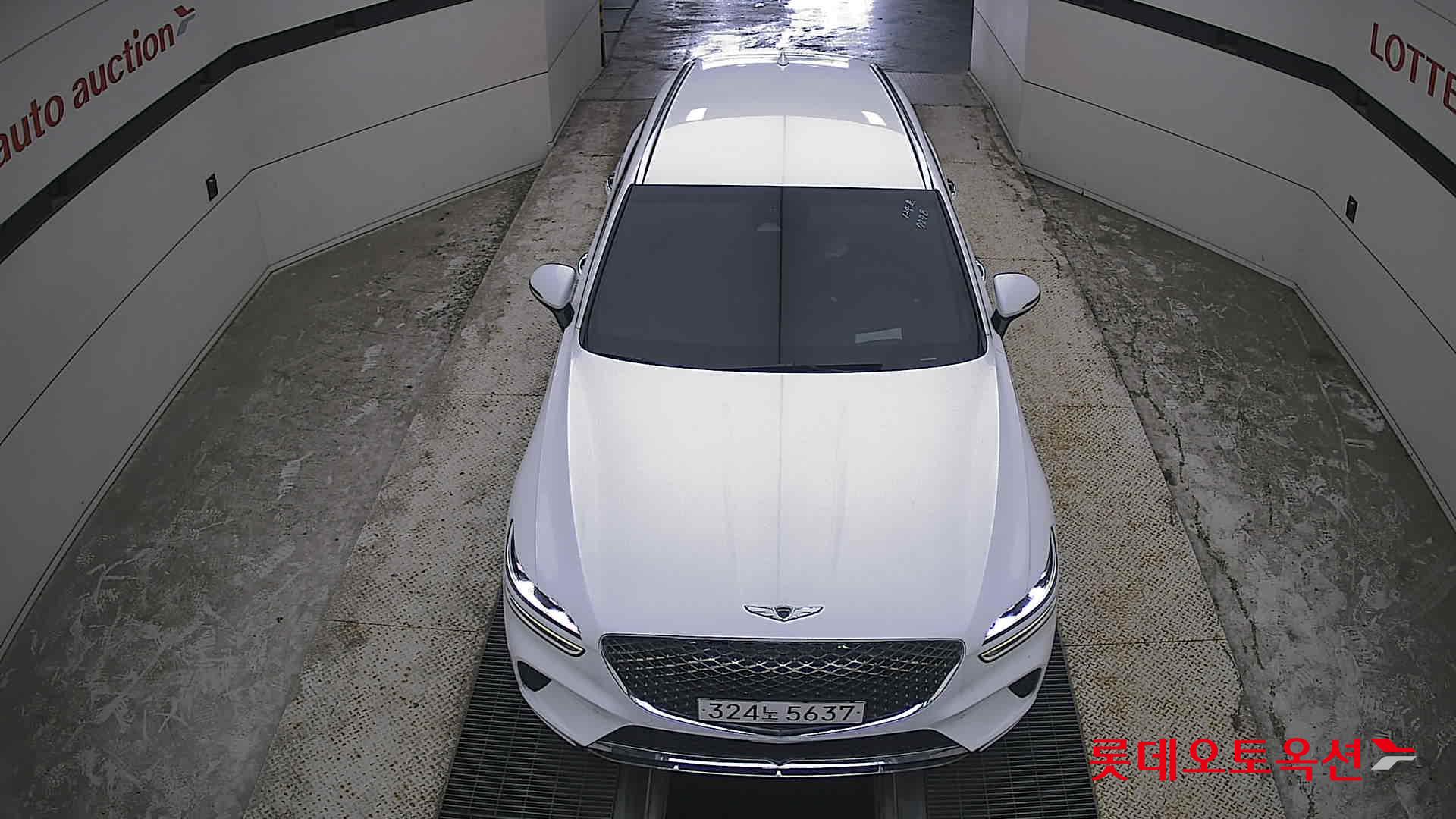 2023 - genesis gv70
