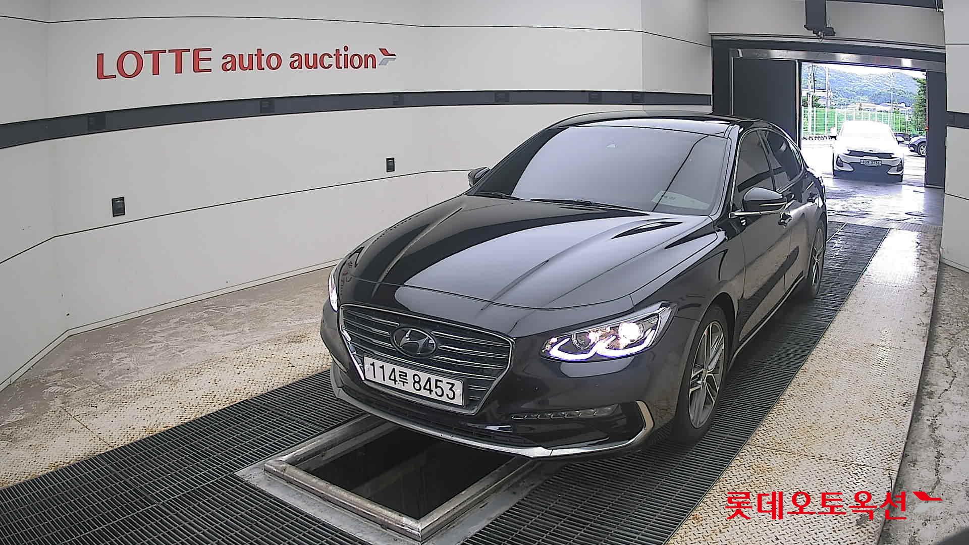 2019 - hyundai grandeur