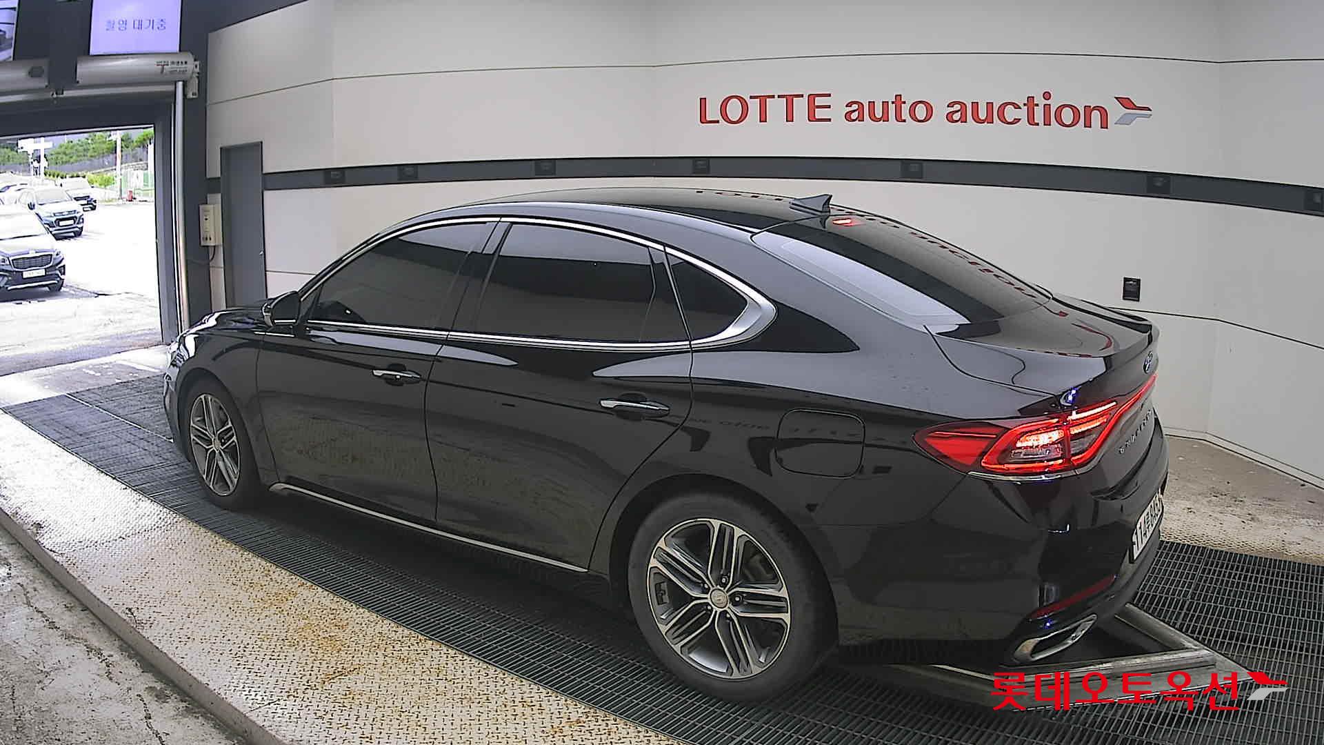 2019 - hyundai grandeur