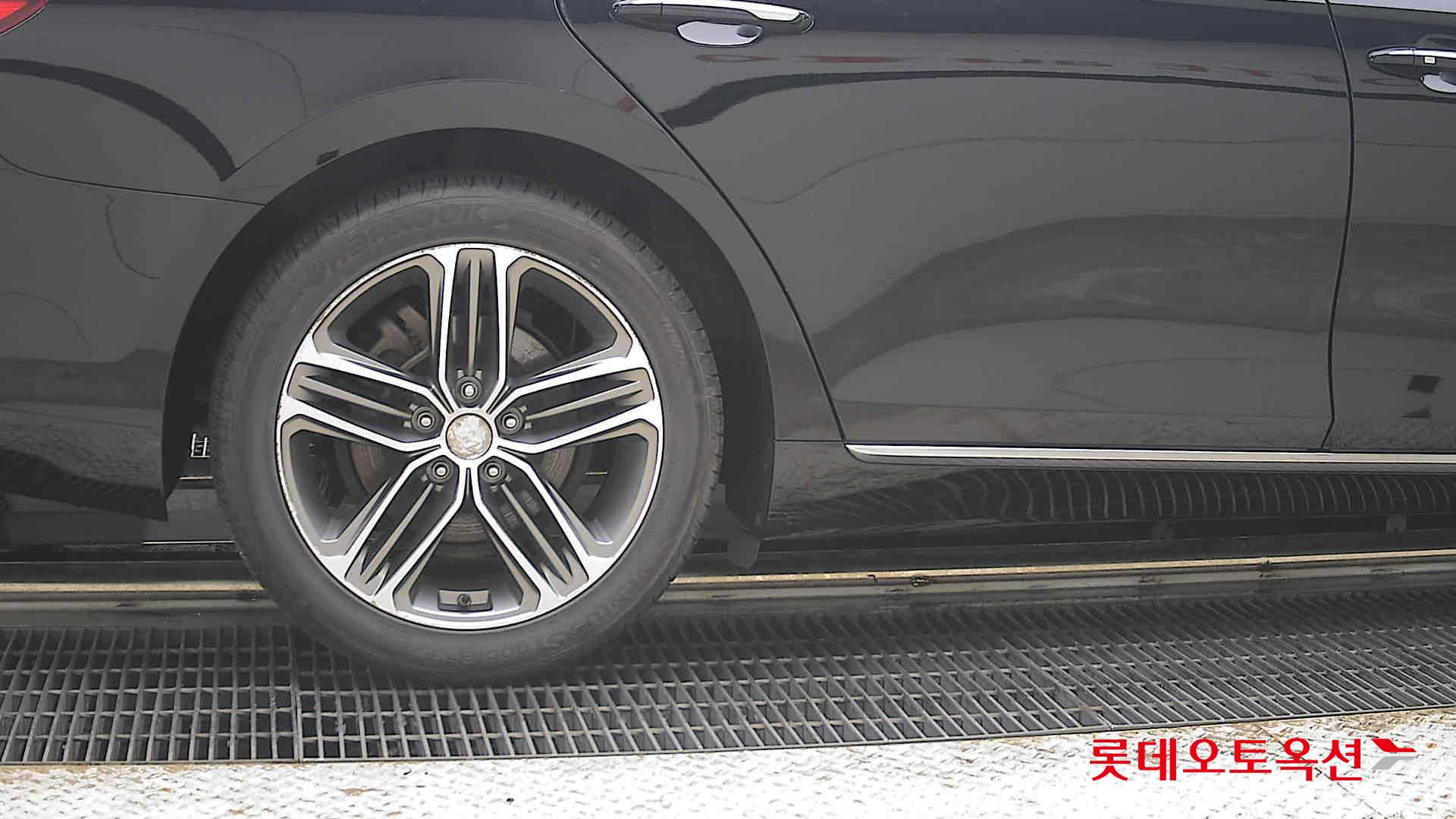 2019 - hyundai grandeur