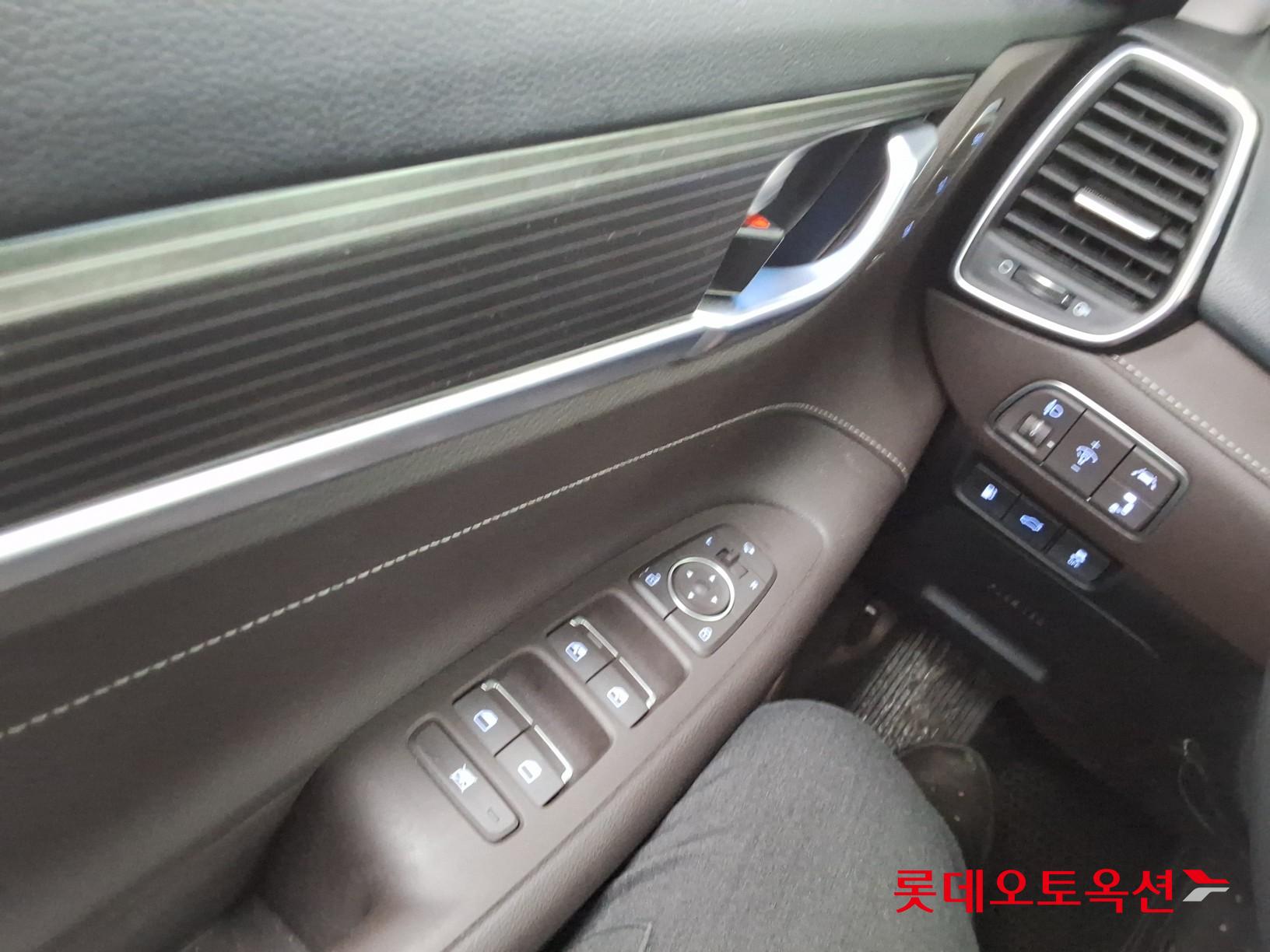 2019 - hyundai grandeur