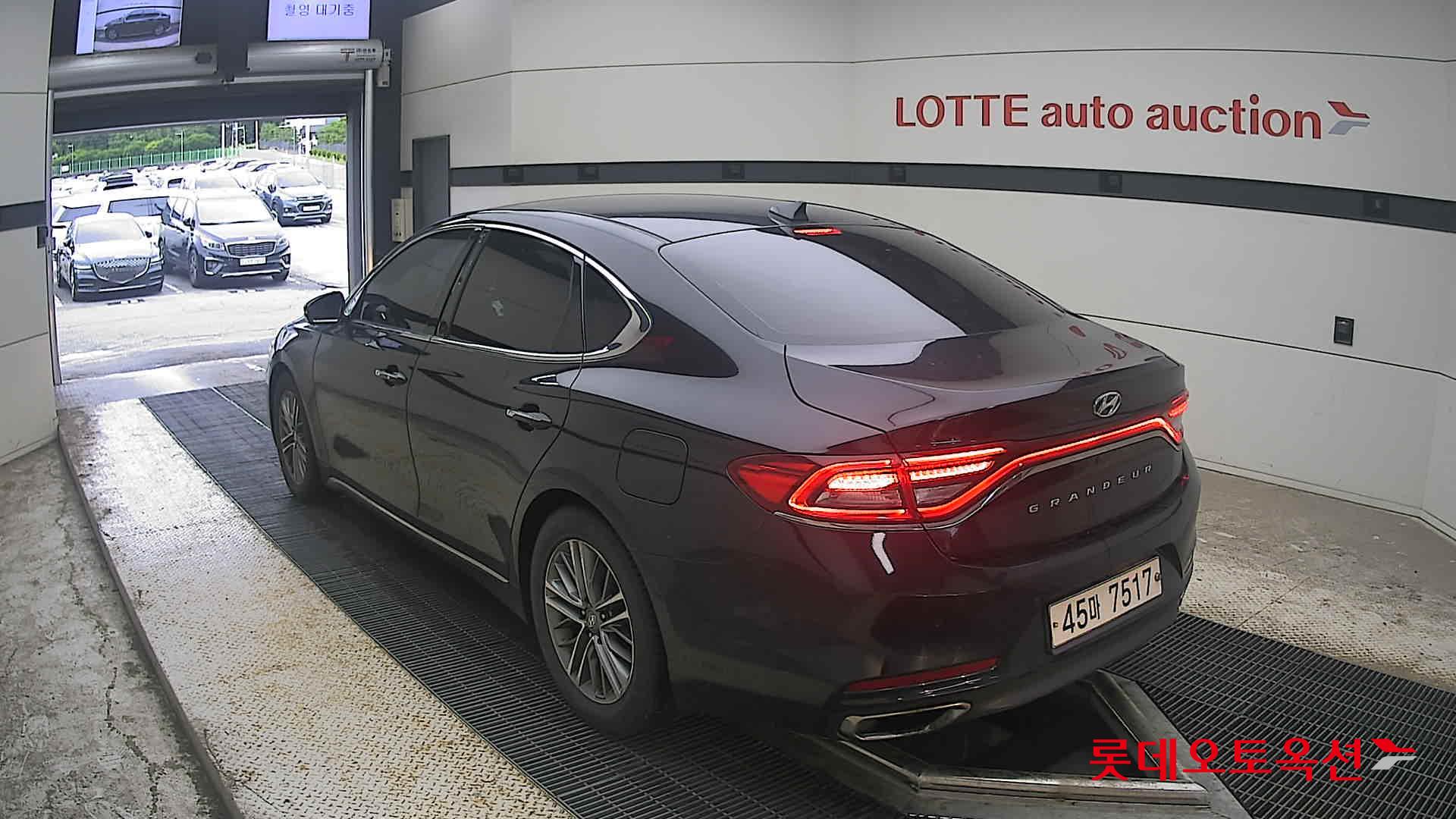 2017 - hyundai grandeur