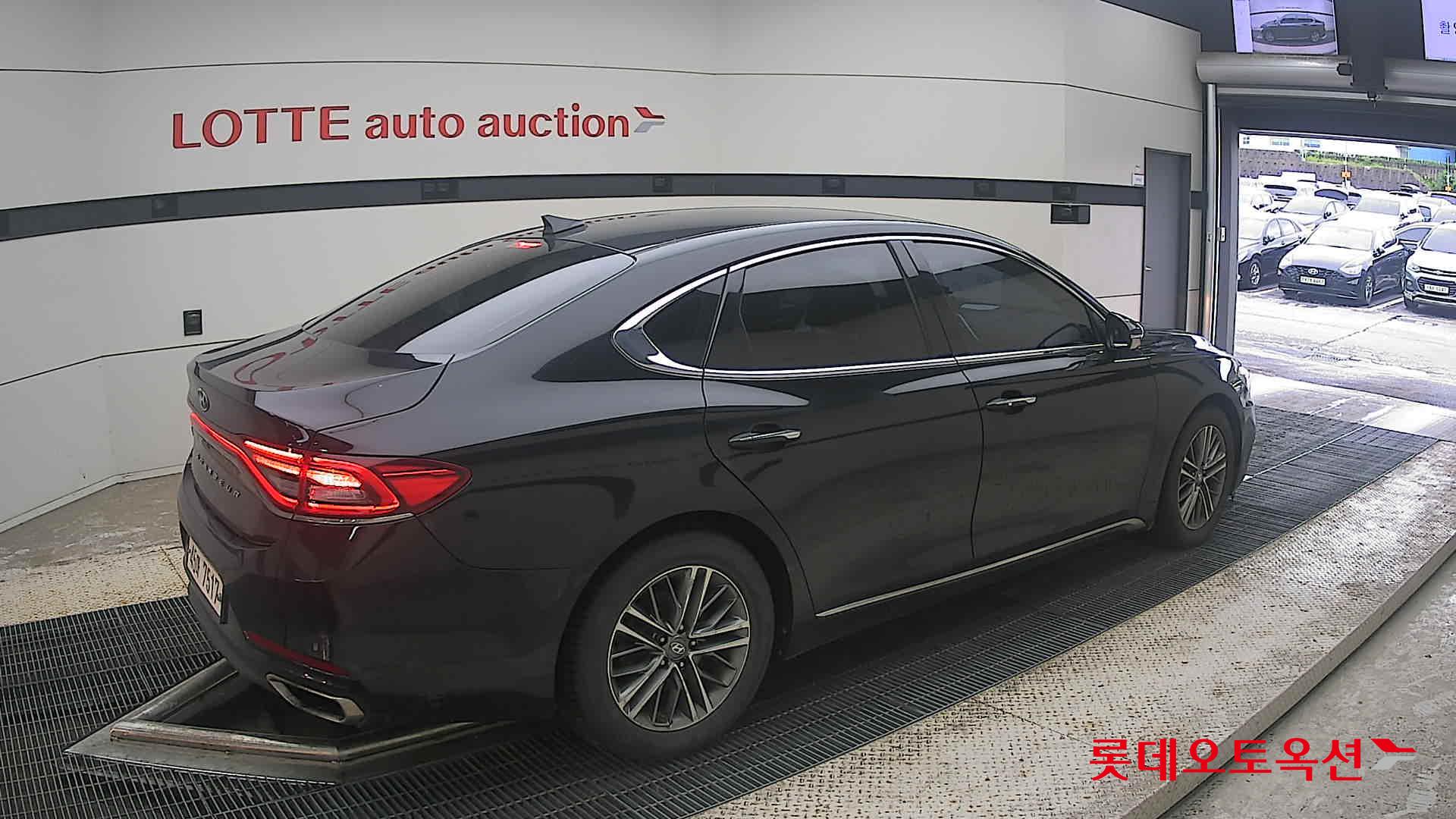 2017 - hyundai grandeur