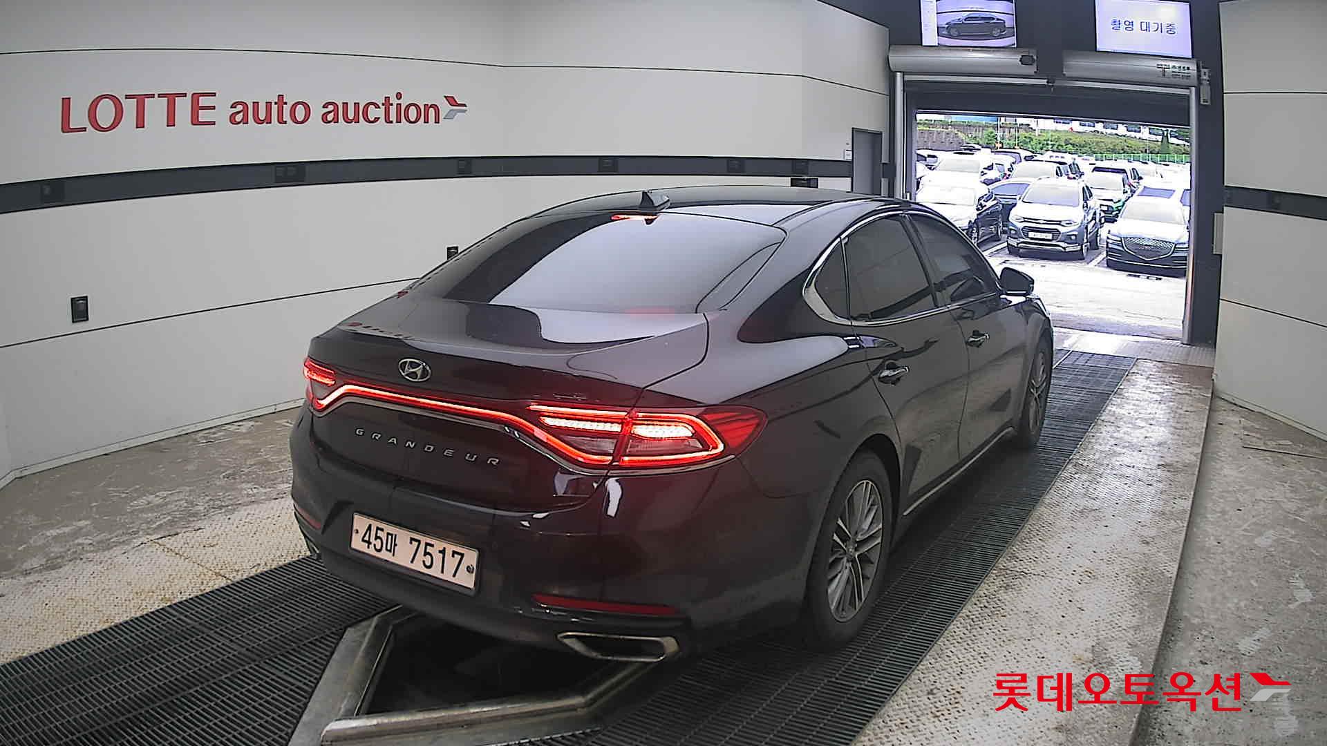 2017 - hyundai grandeur