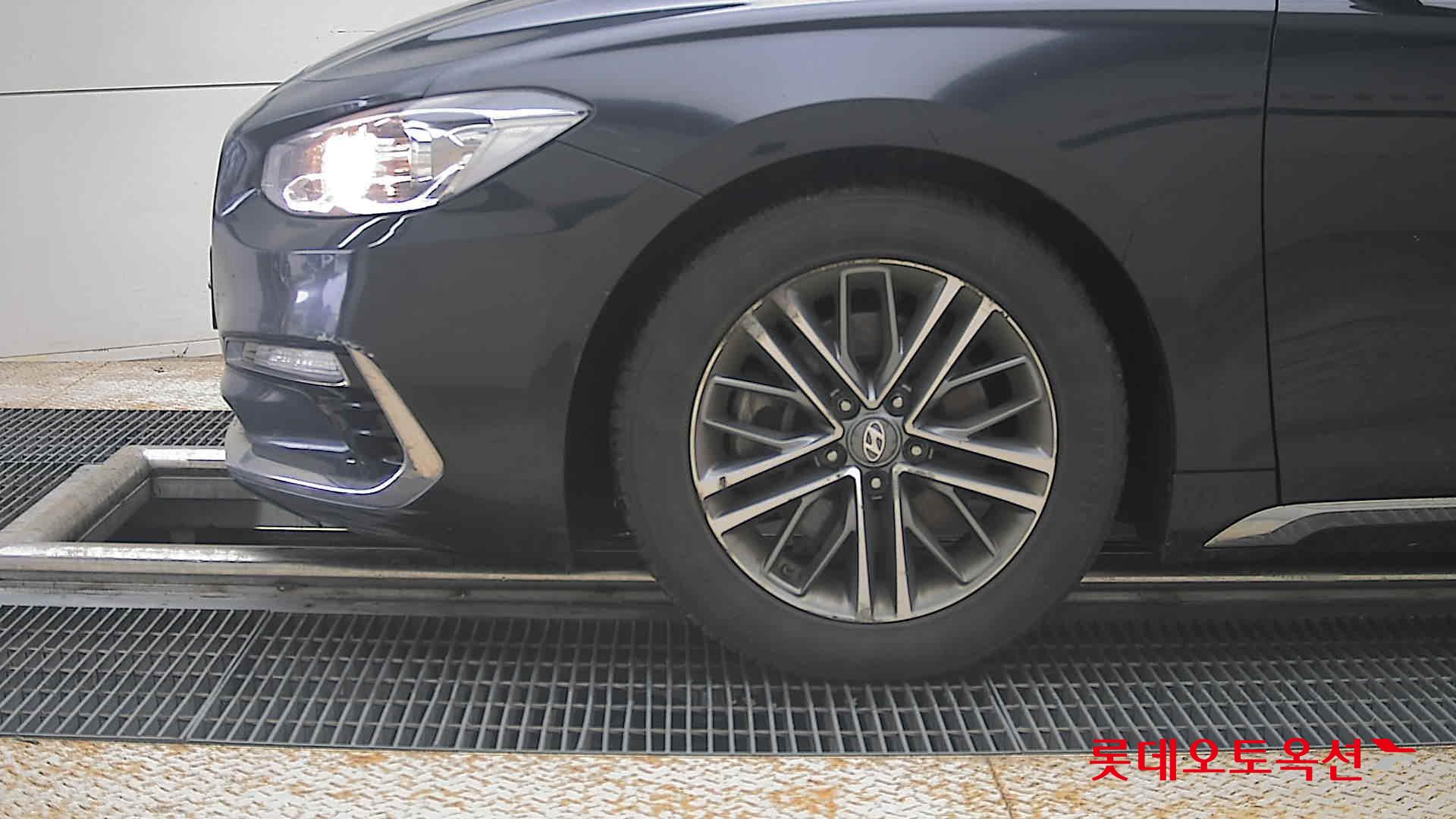 2017 - hyundai grandeur