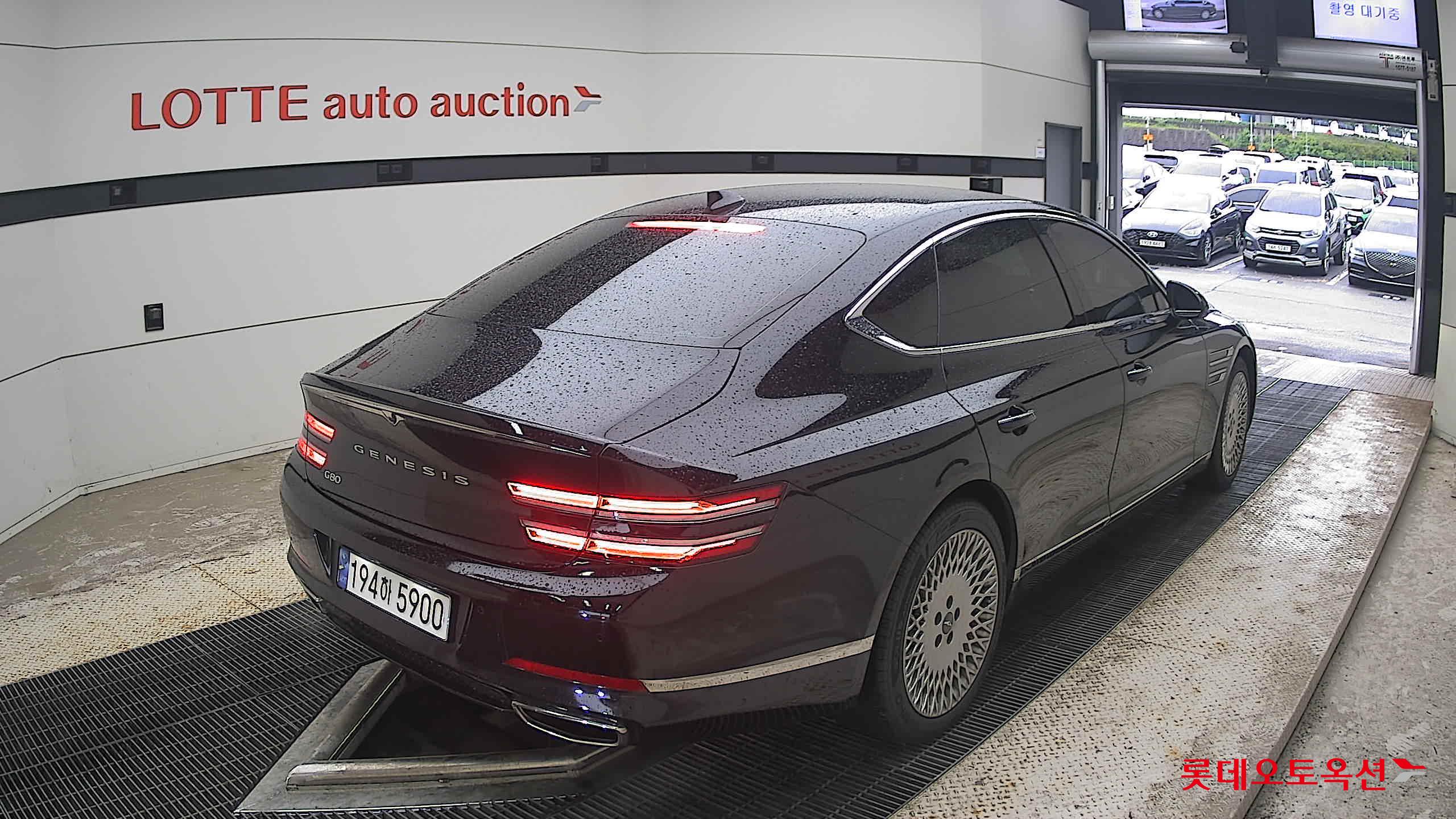 2024 - genesis g80