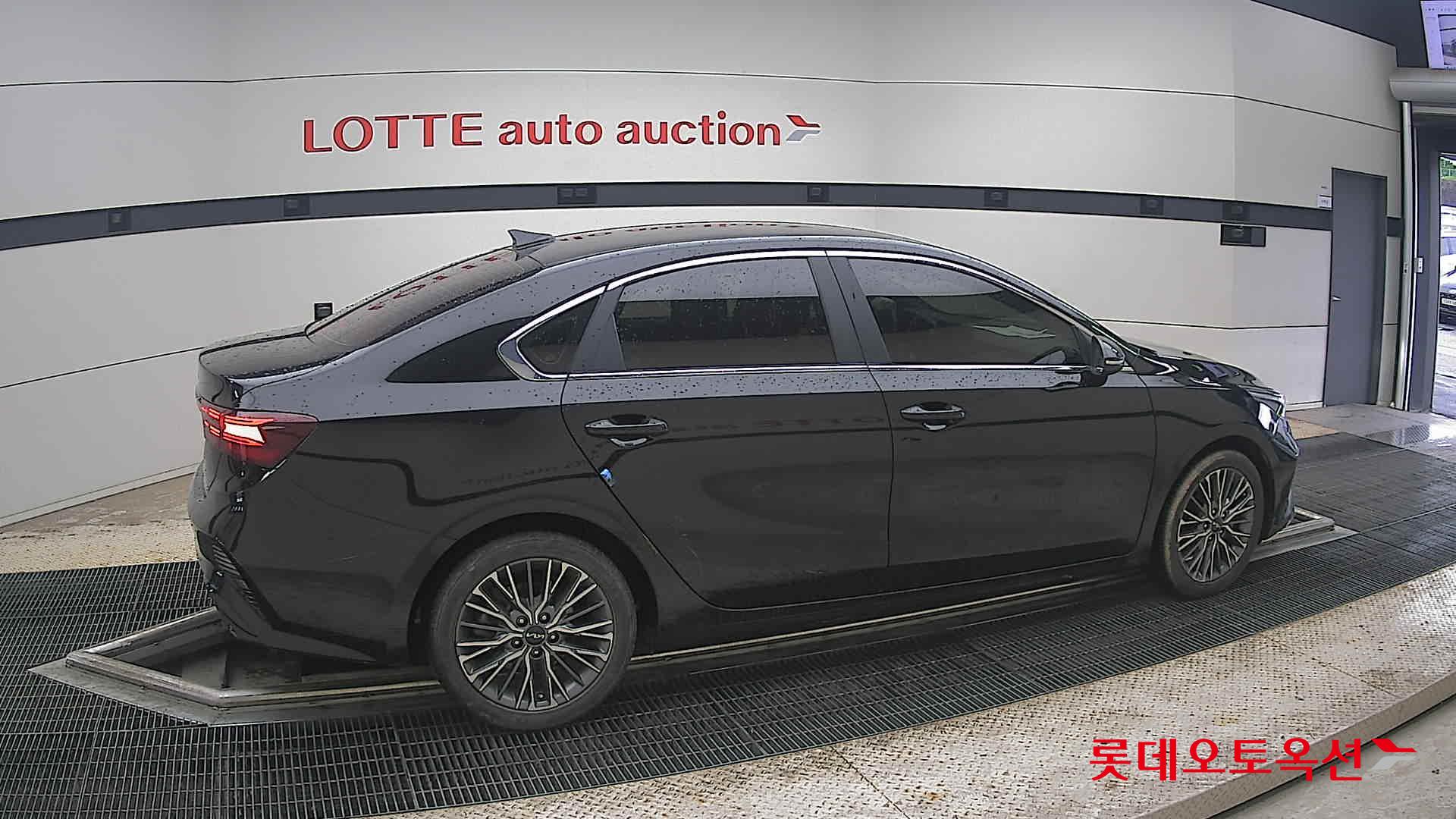 2022 - kia k3