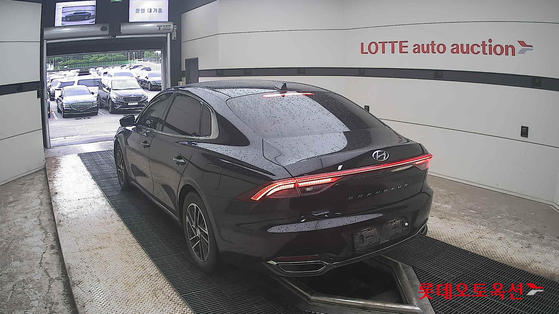 2020 - hyundai grandeur