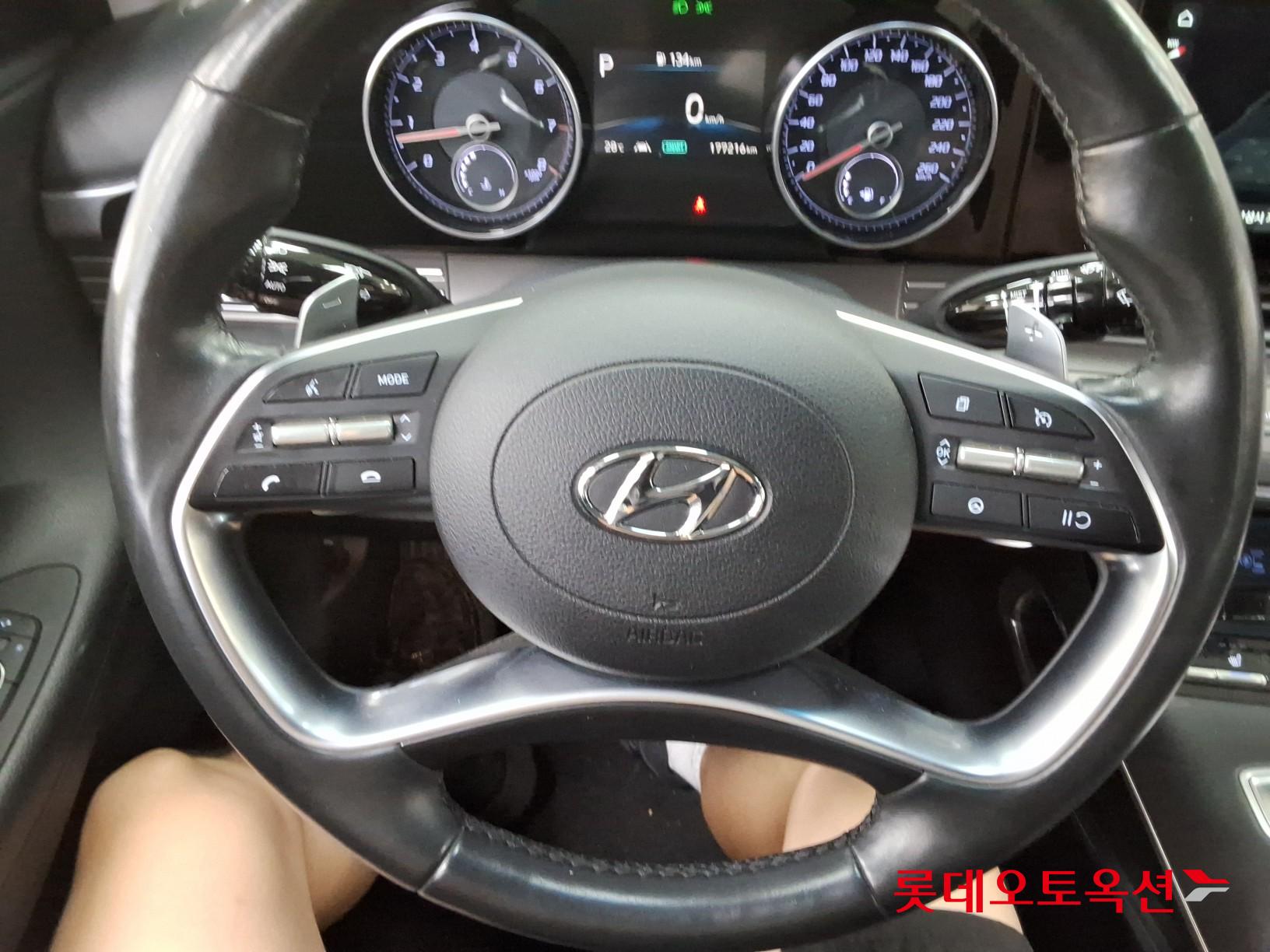 2020 - hyundai grandeur