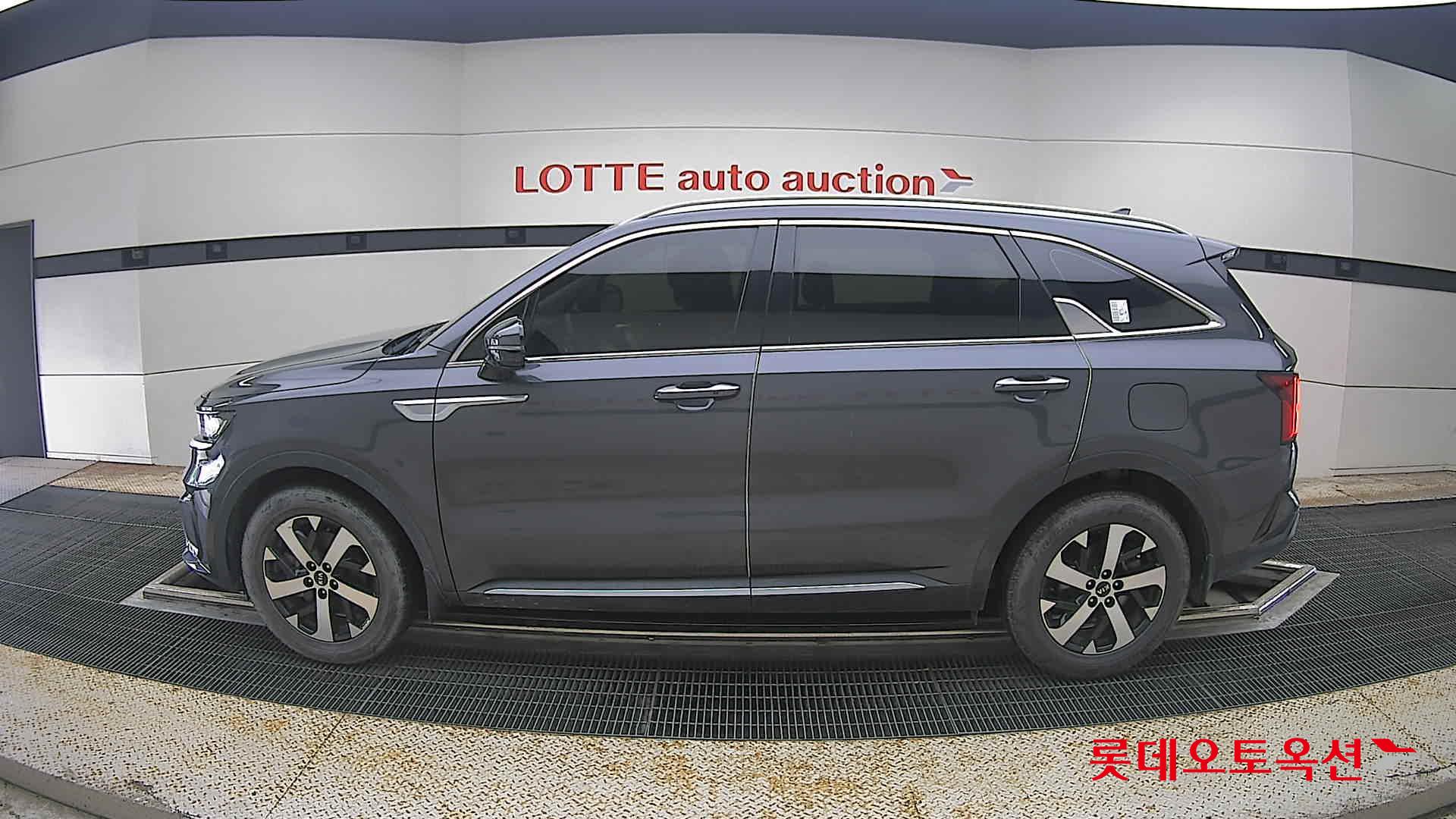 2021 - kia sorento