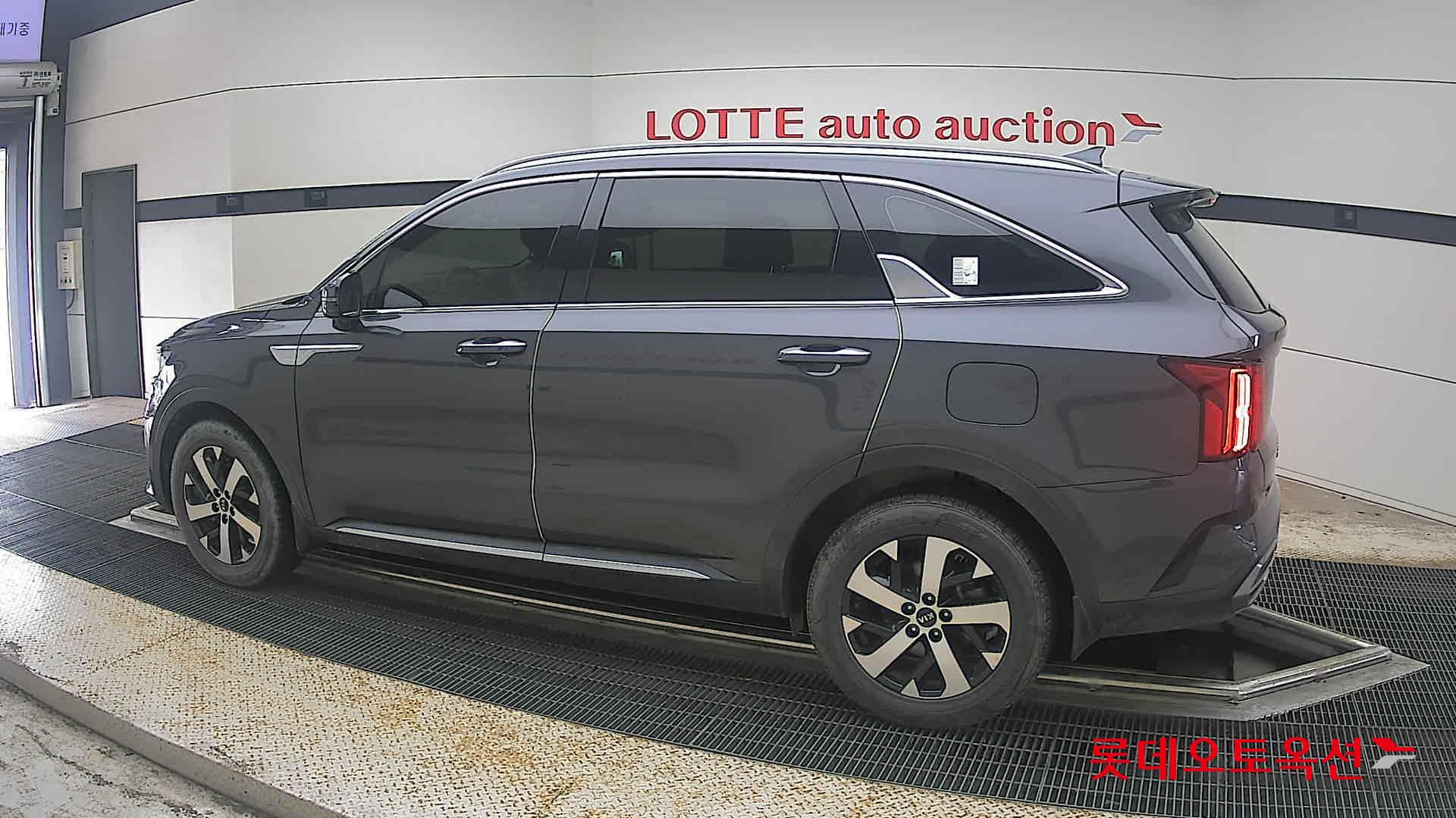 2021 - kia sorento