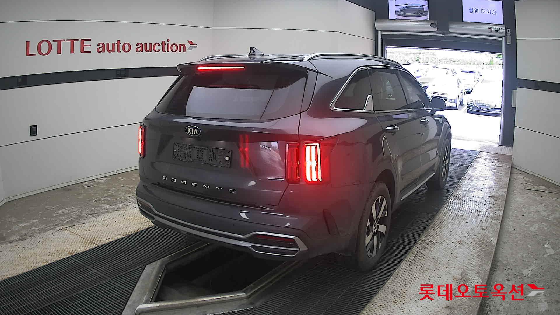 2021 - kia sorento