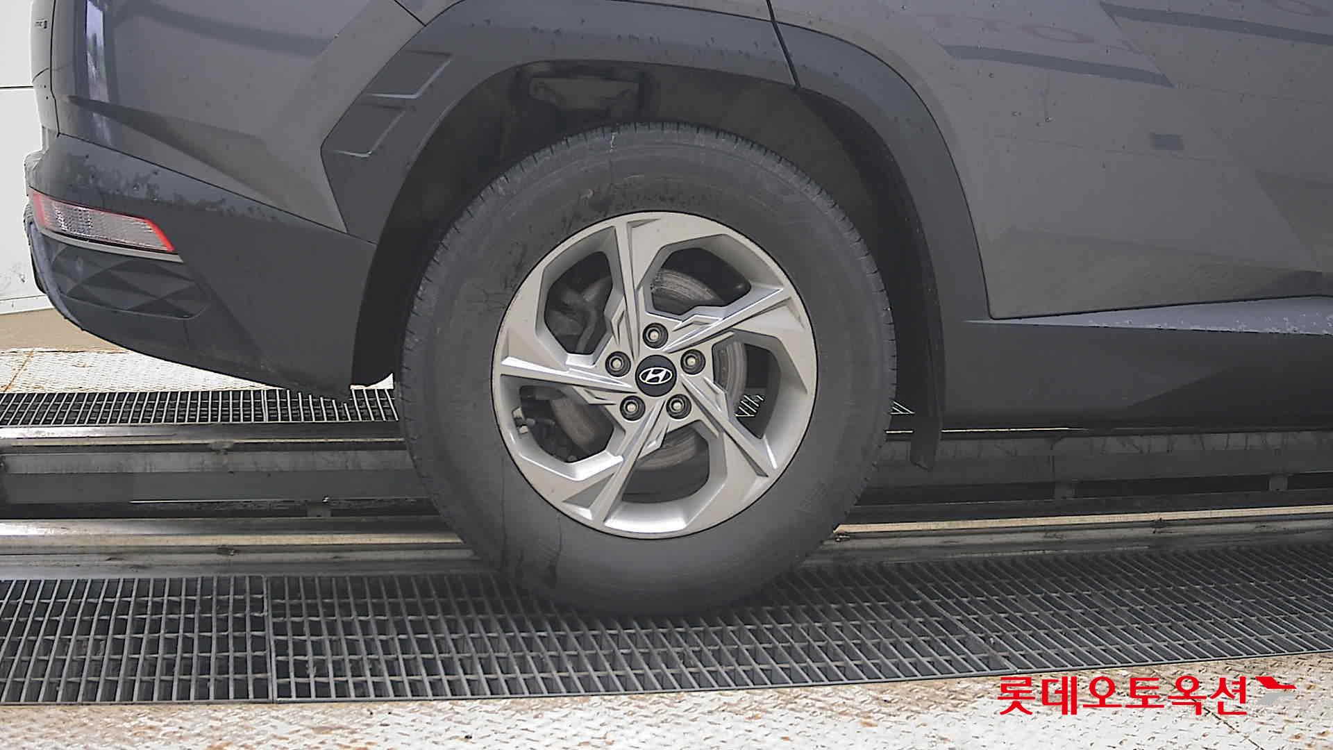 2021 - hyundai tucson
