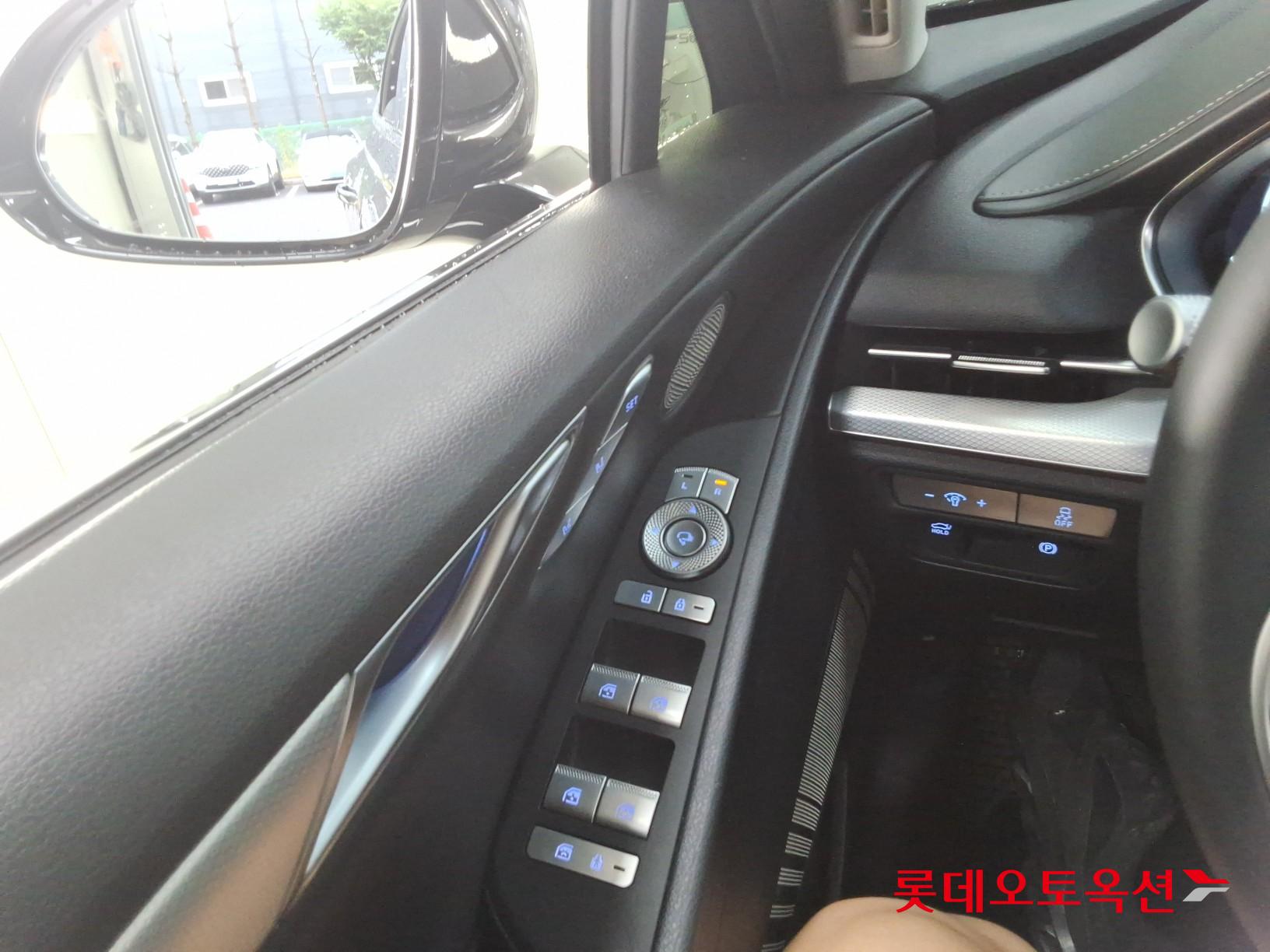 2023 - genesis g80