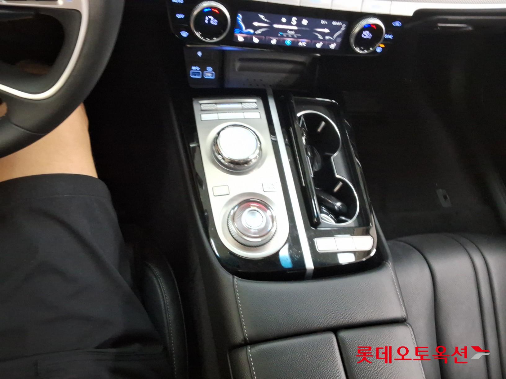 2023 - genesis g80