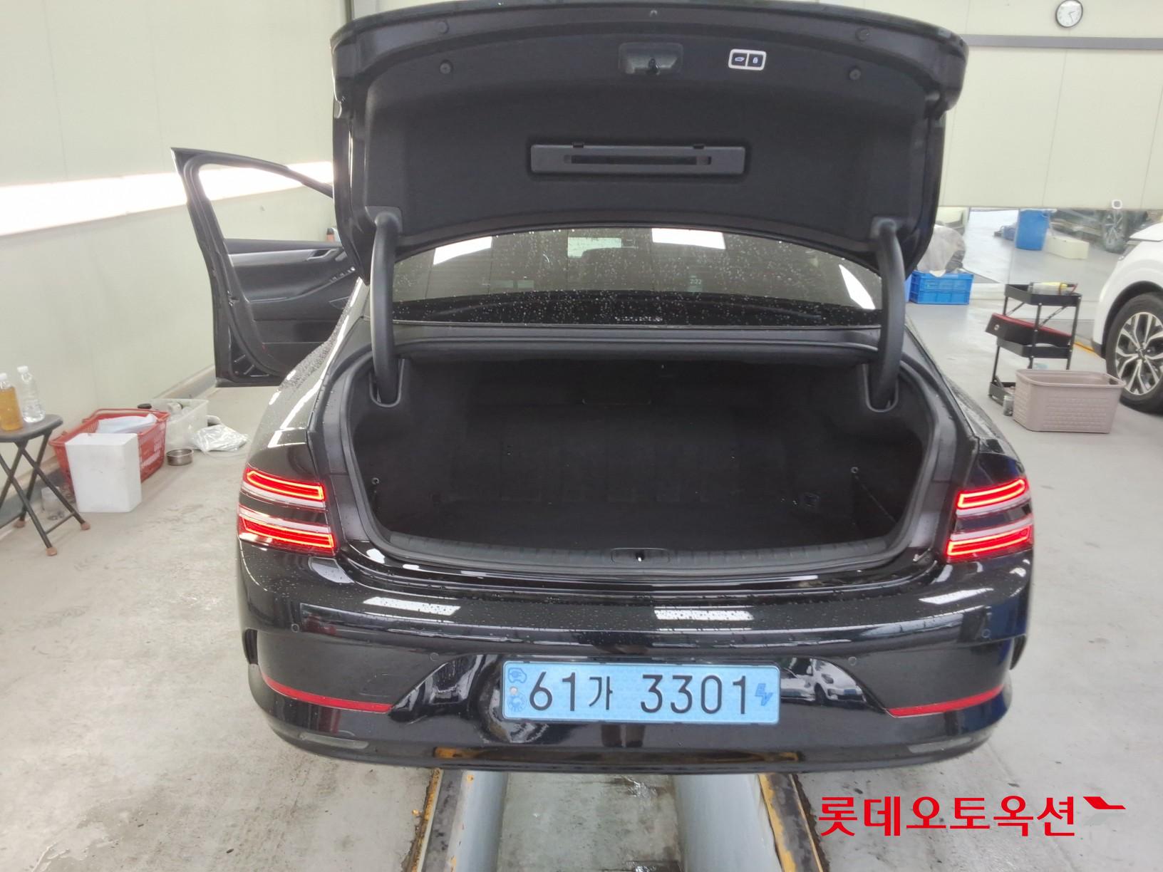 2023 - genesis g80