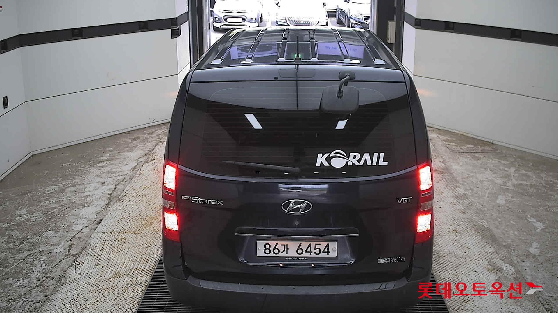 2021 - hyundai grand starex