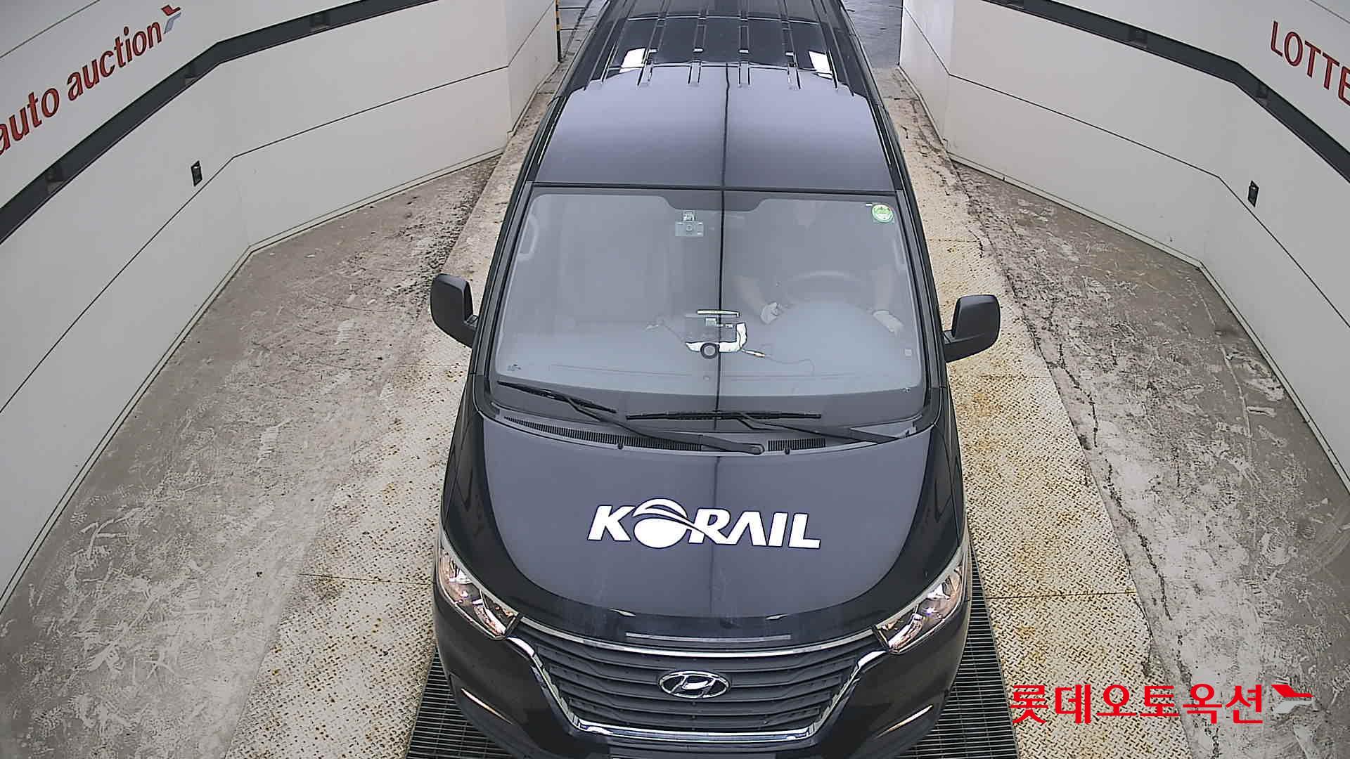 2021 - hyundai grand starex